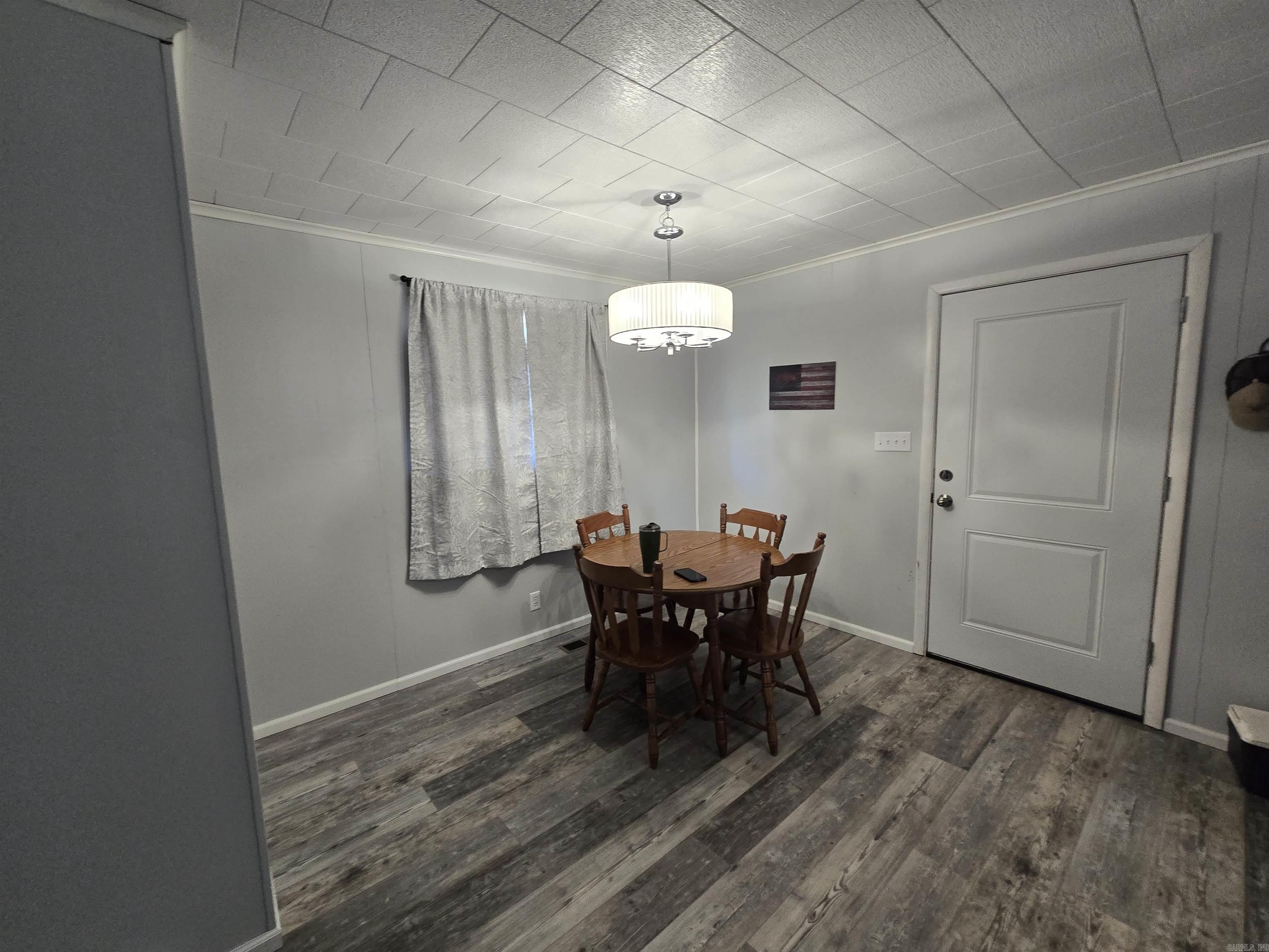 1800 White  Batesville, AR