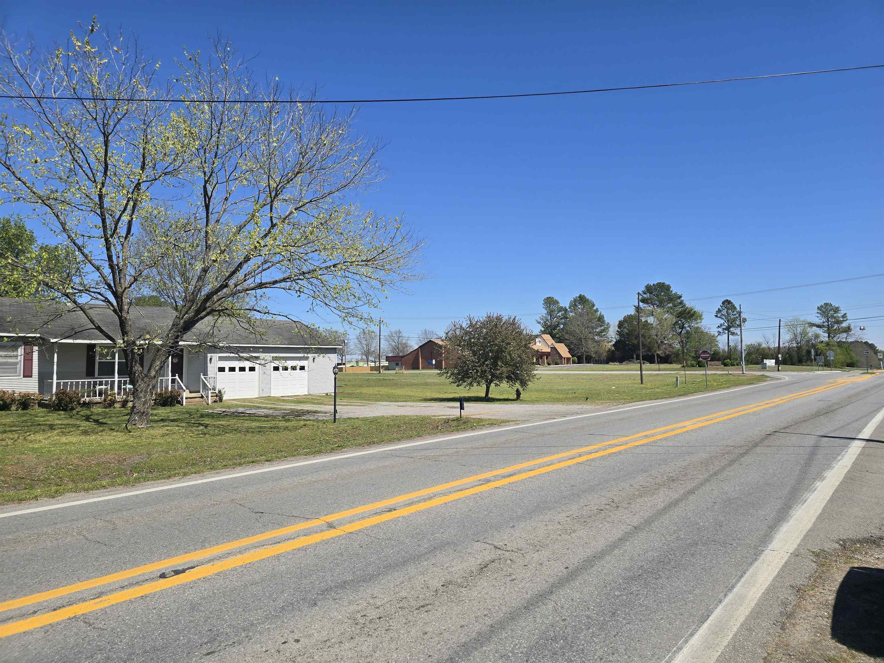 1800 White  Batesville, AR