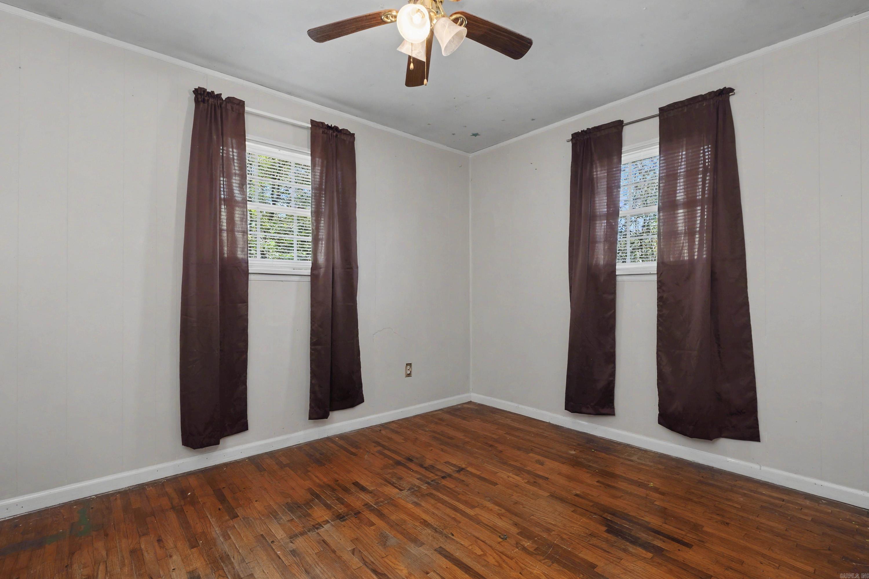 1623 Dixie  Benton, AR