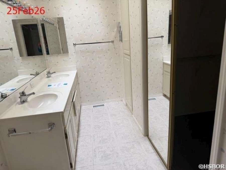 21 Delavega Circle  Hot Springs Village, AR