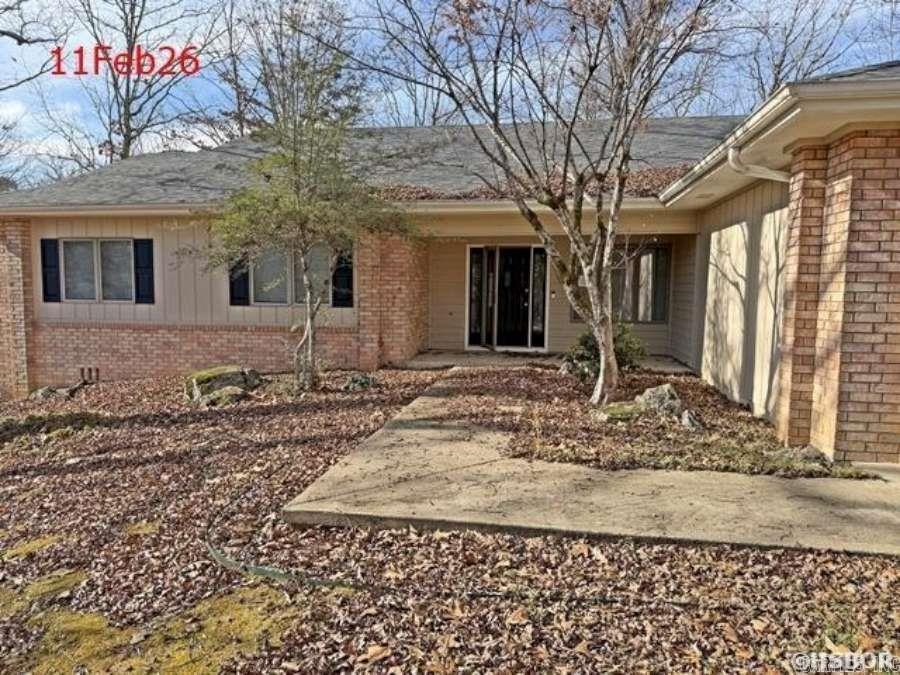 21 Delavega Circle  Hot Springs Village, AR