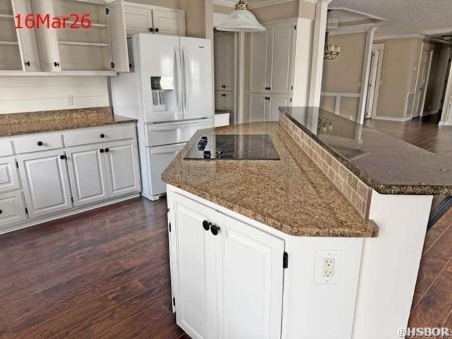 21 Delavega Circle  Hot Springs Village, AR