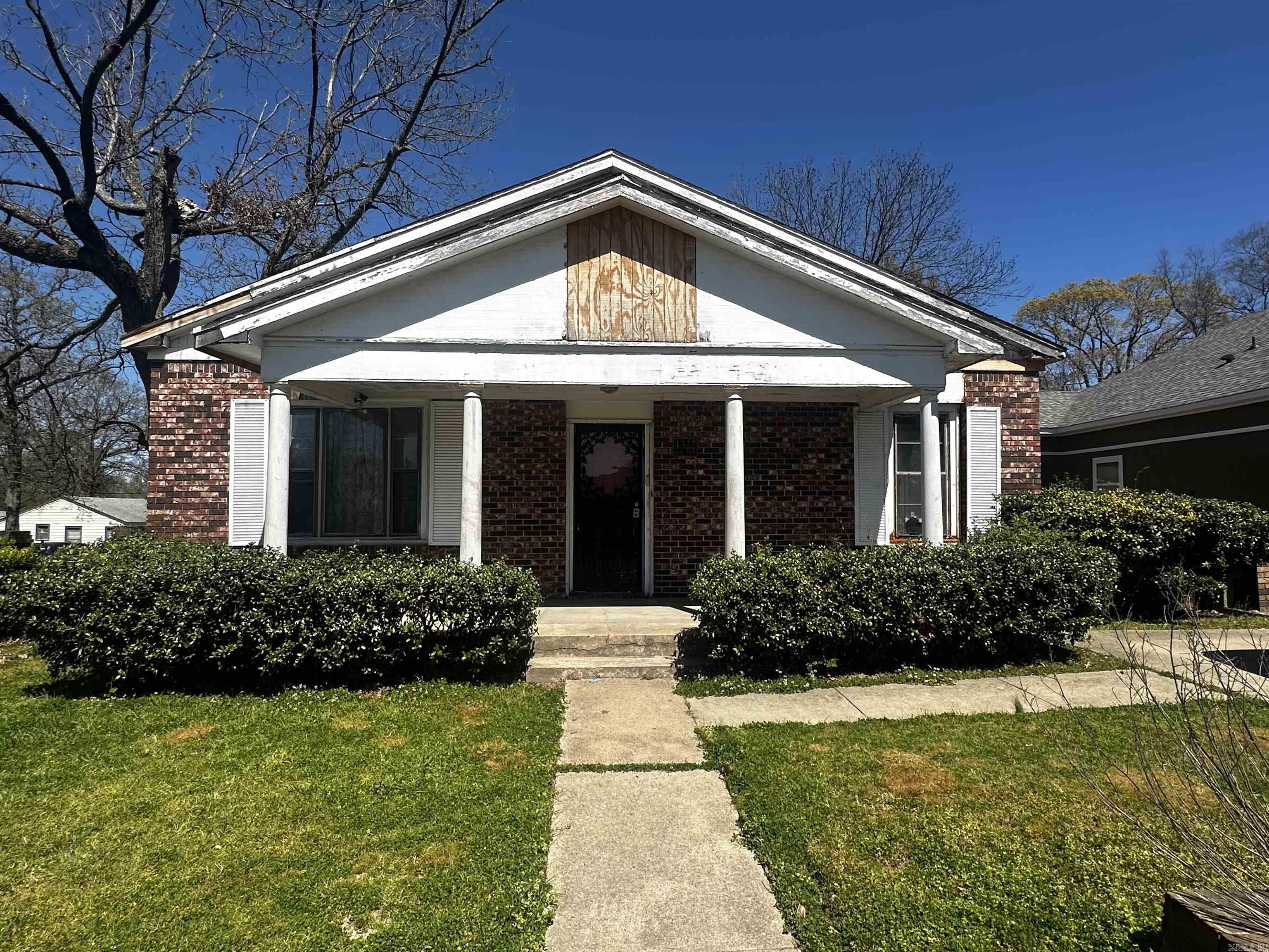 4322 W 17Th St  Little Rock, AR