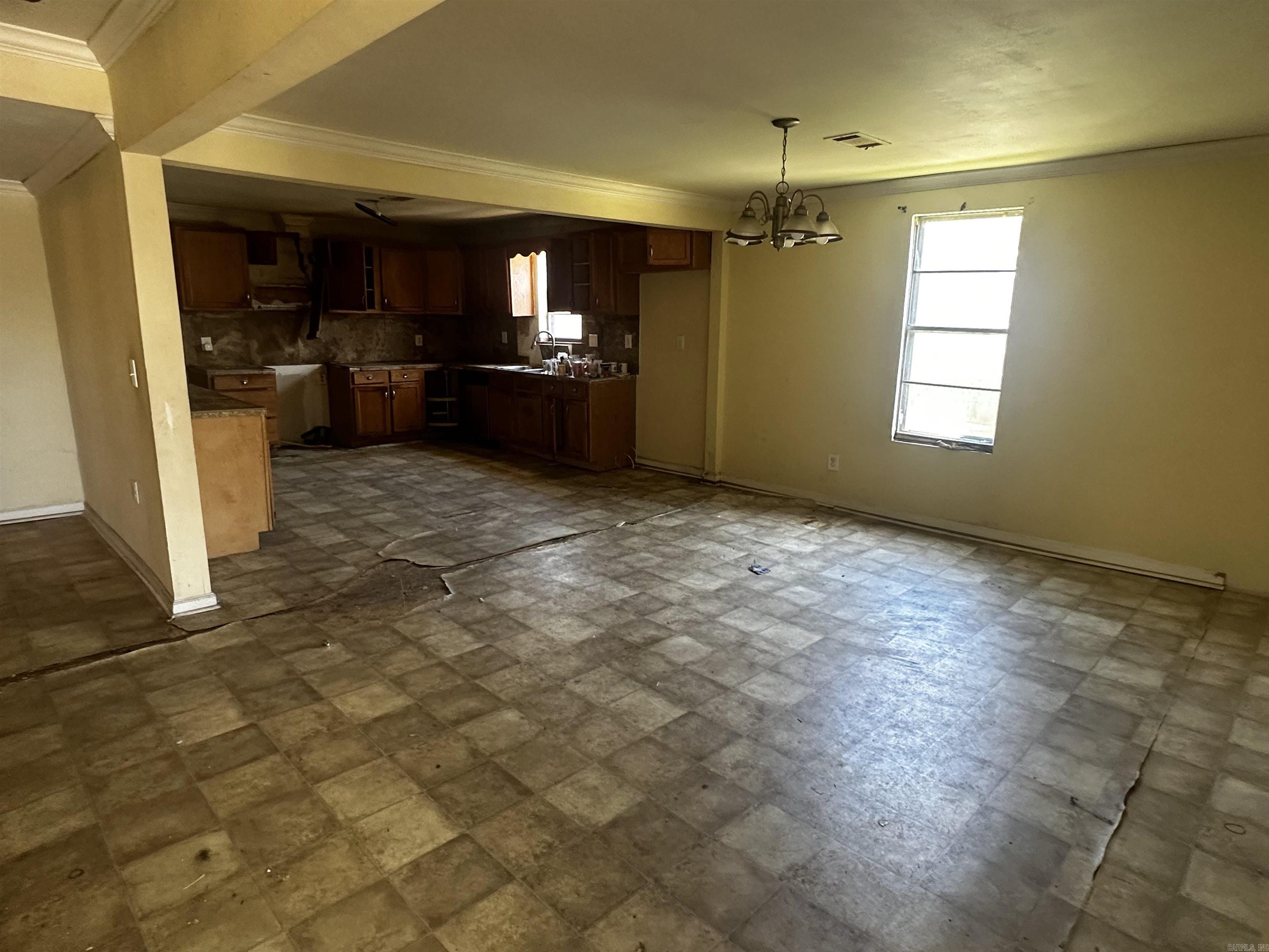 4322 W 17Th St  Little Rock, AR