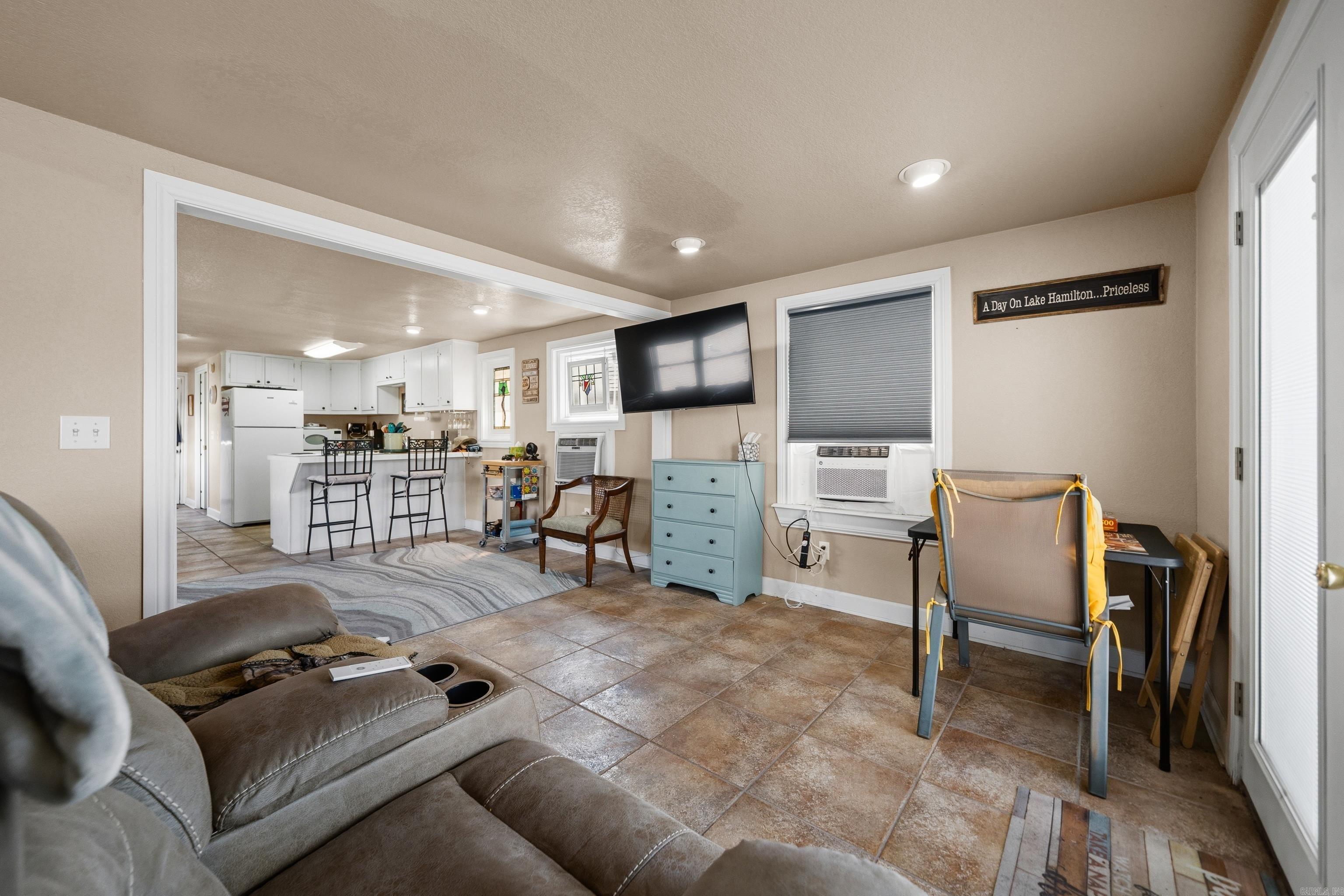 105 Chambers Pt  Hot Springs, AR