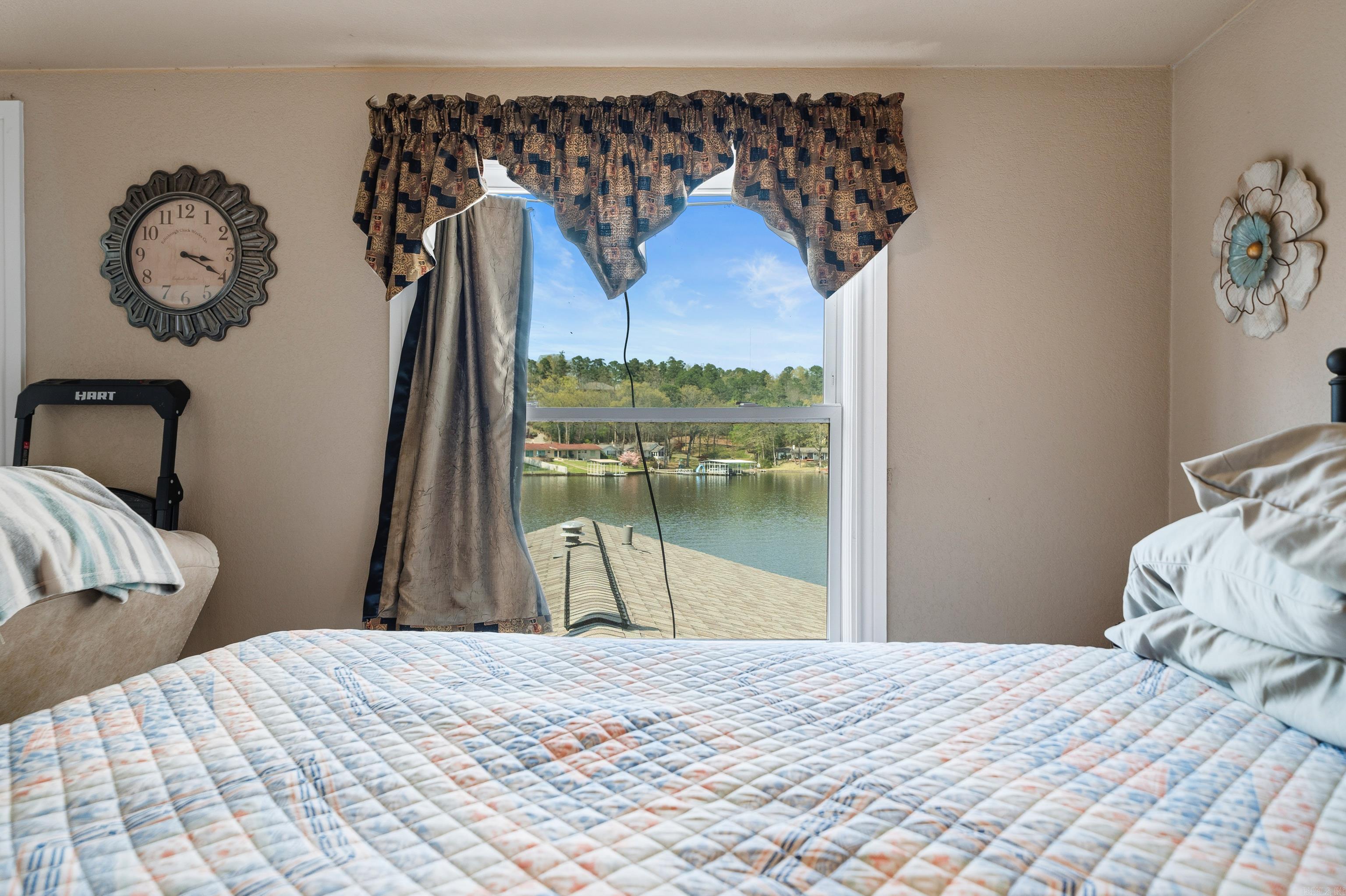 105 Chambers Pt  Hot Springs, AR