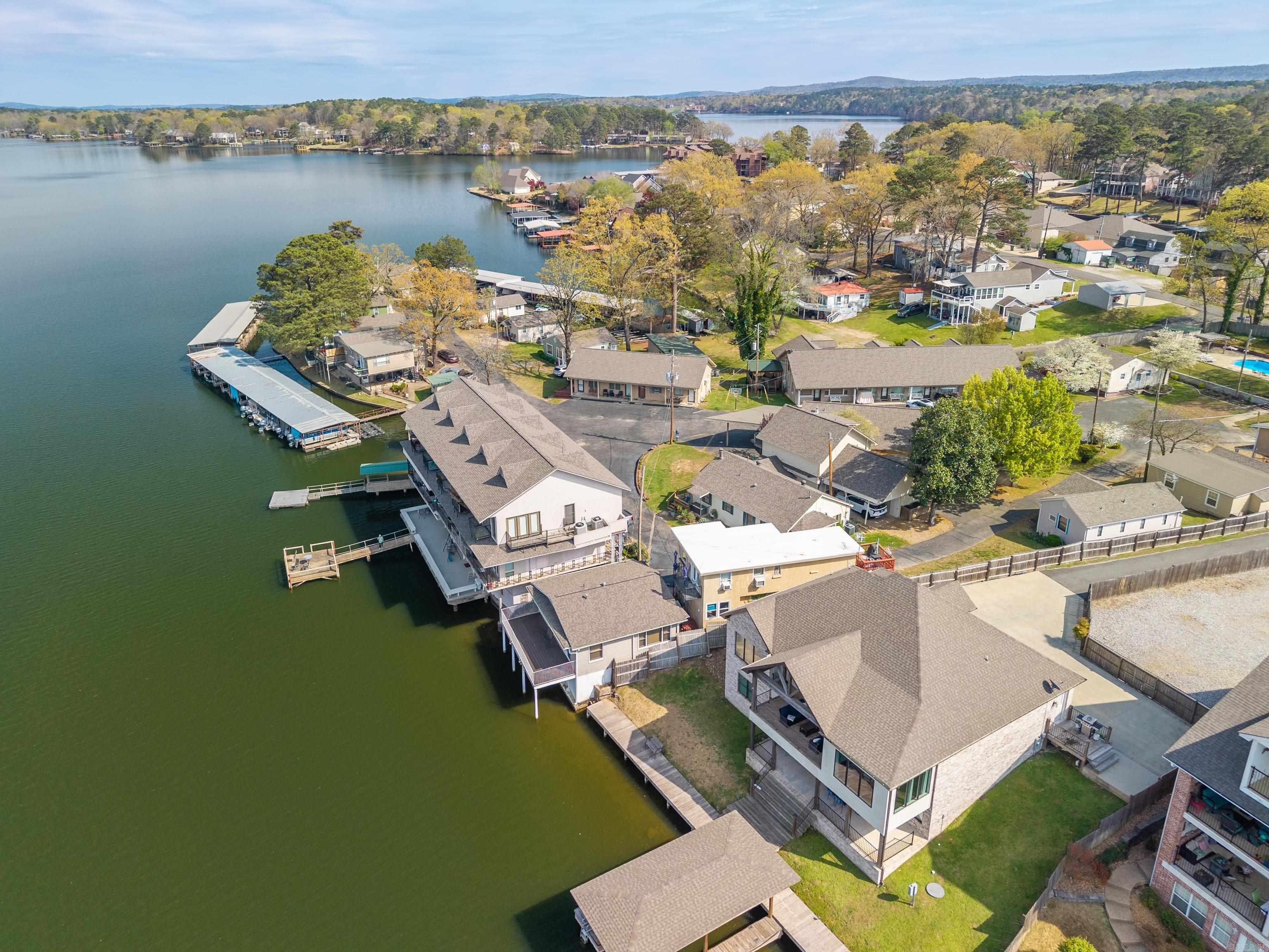 105 Chambers Pt  Hot Springs, AR