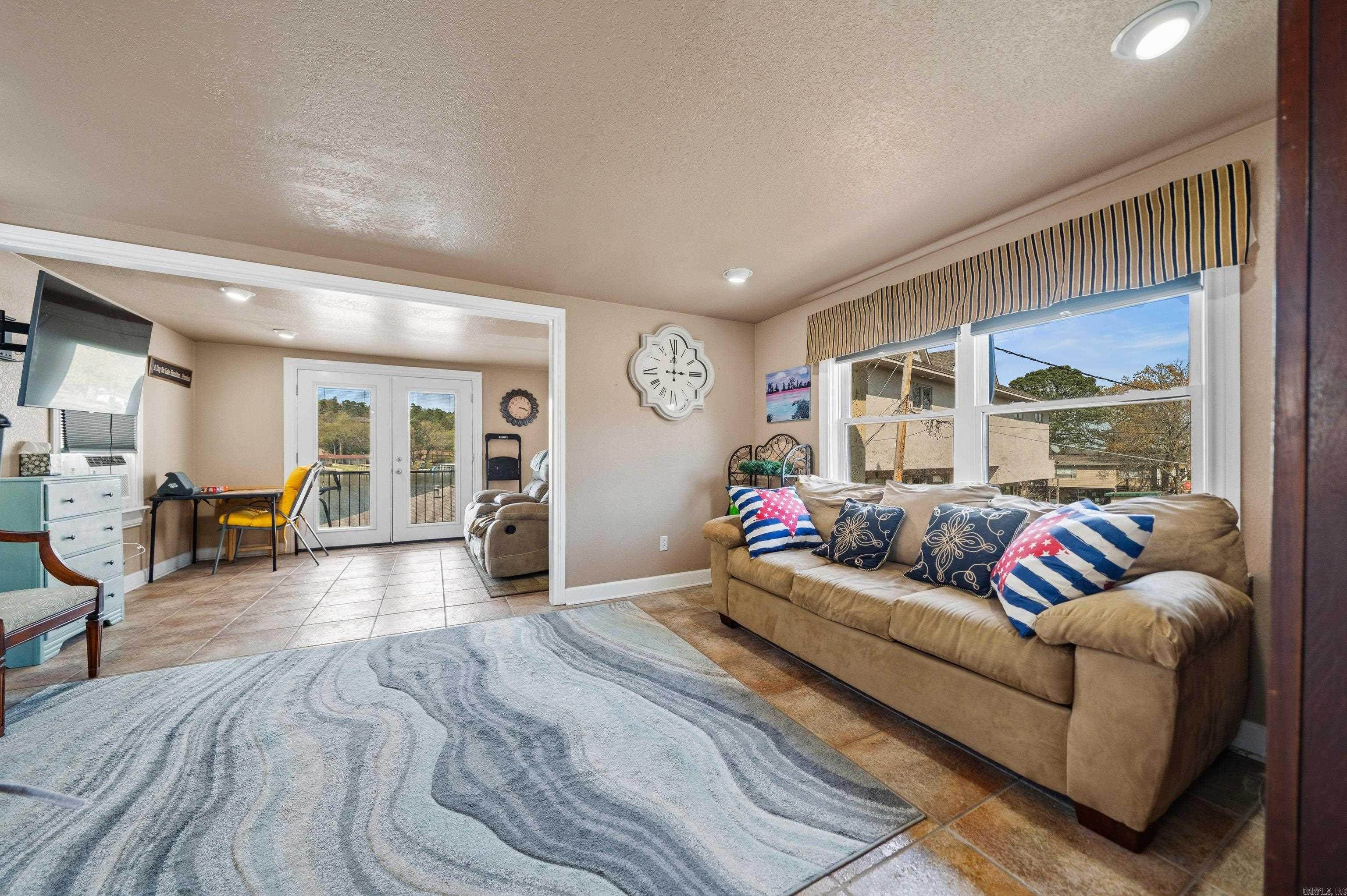 105 Chambers Pt  Hot Springs, AR