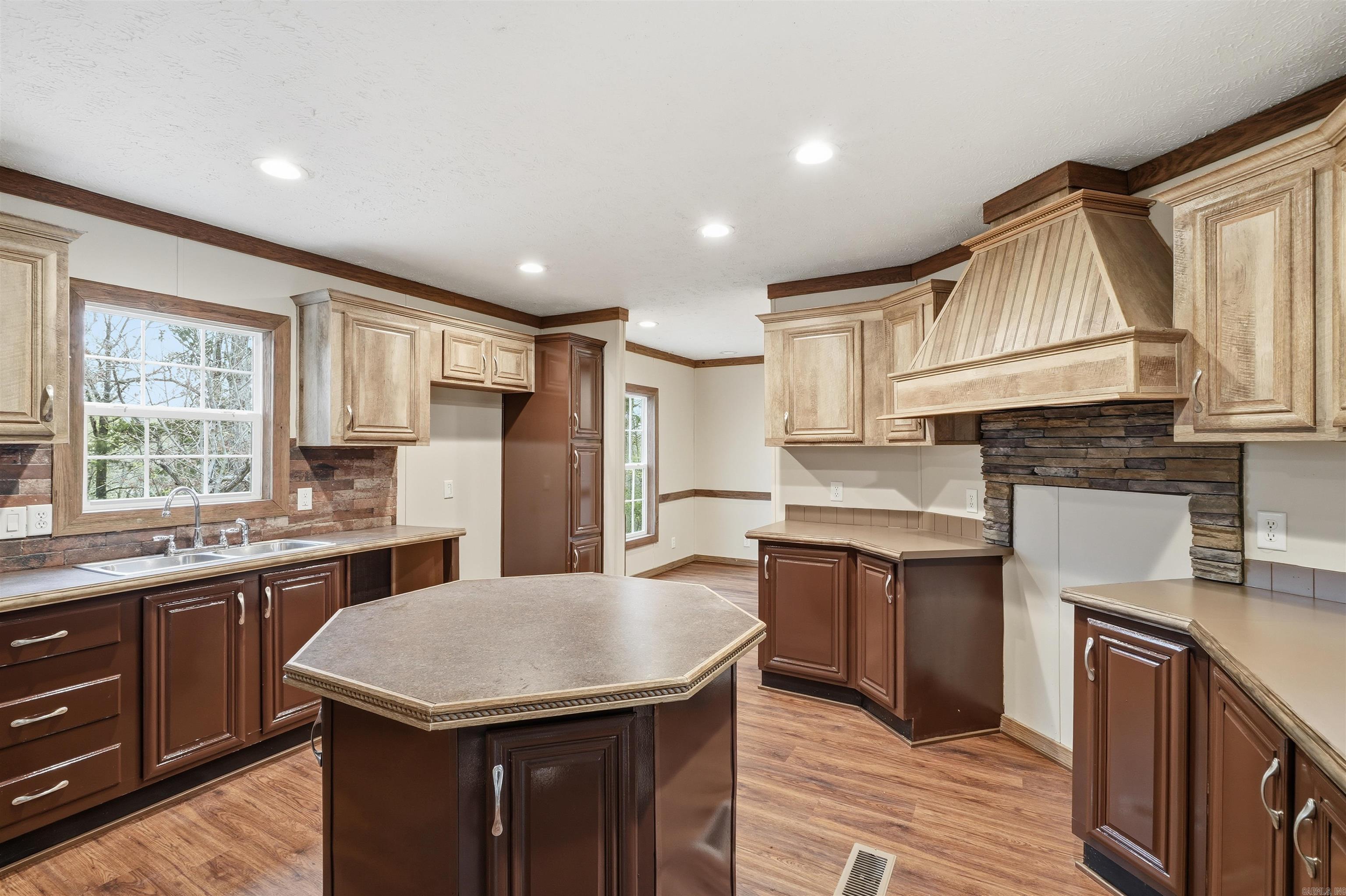 12 Ridge  Mayflower, AR