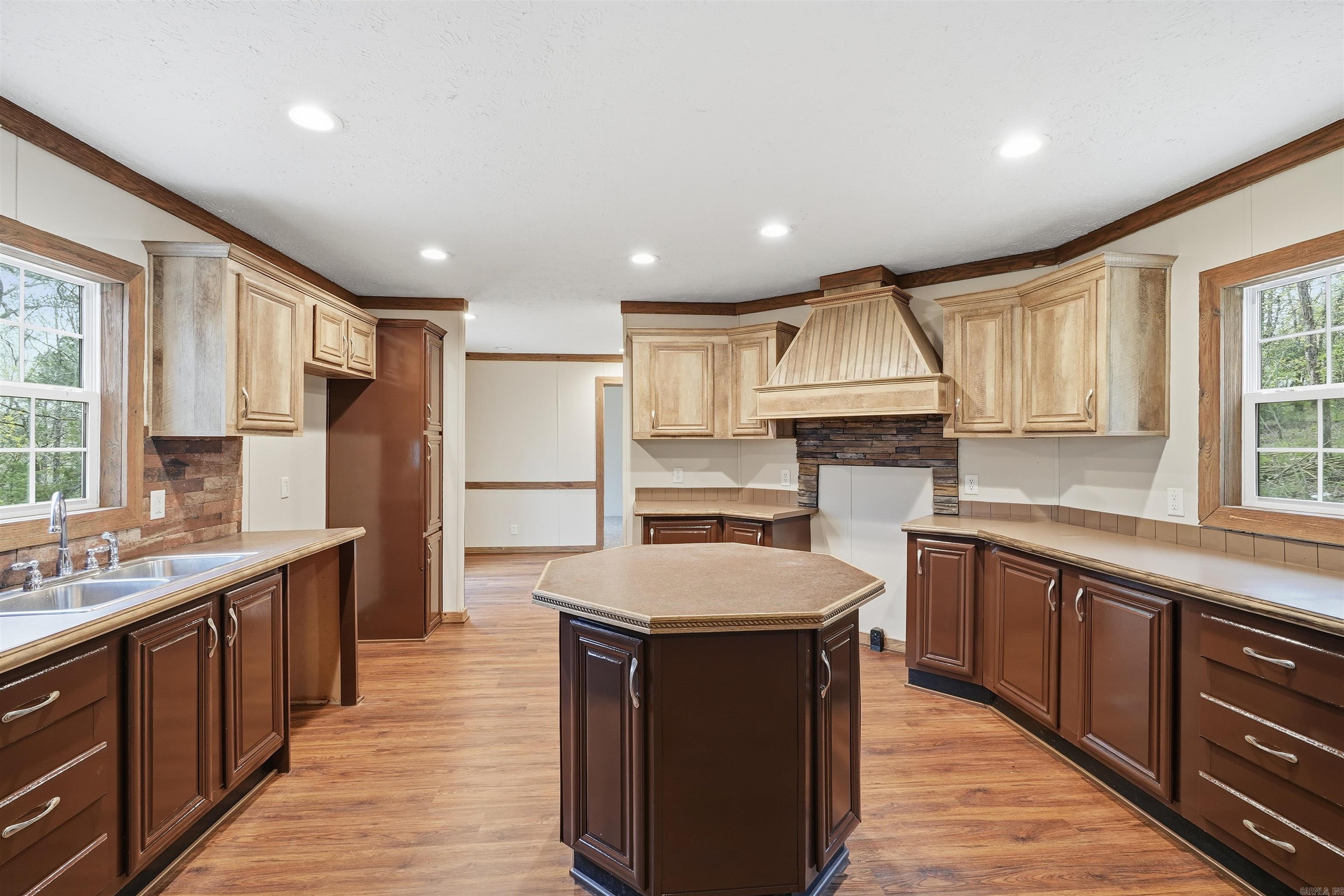 12 Ridge  Mayflower, AR