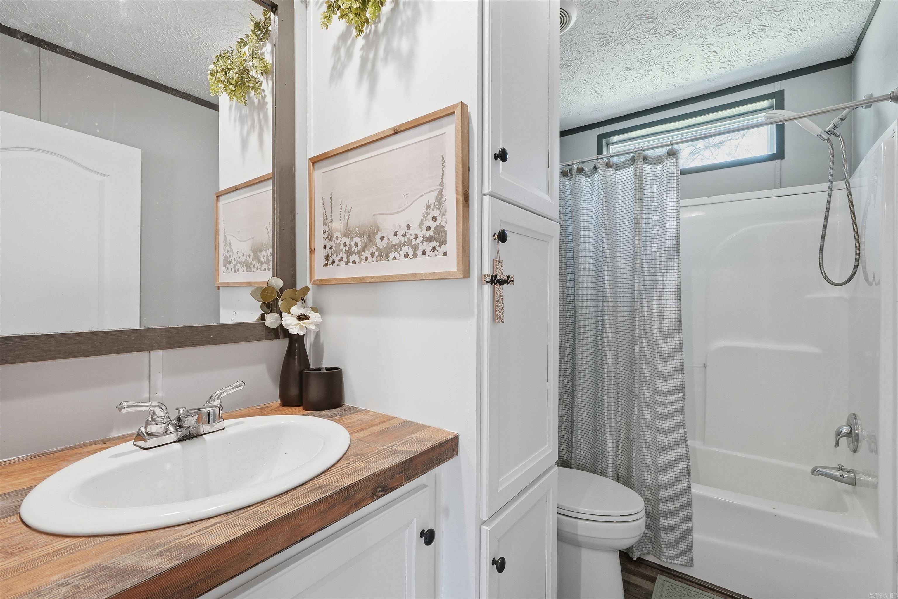 11001 River Trail  Scott, AR