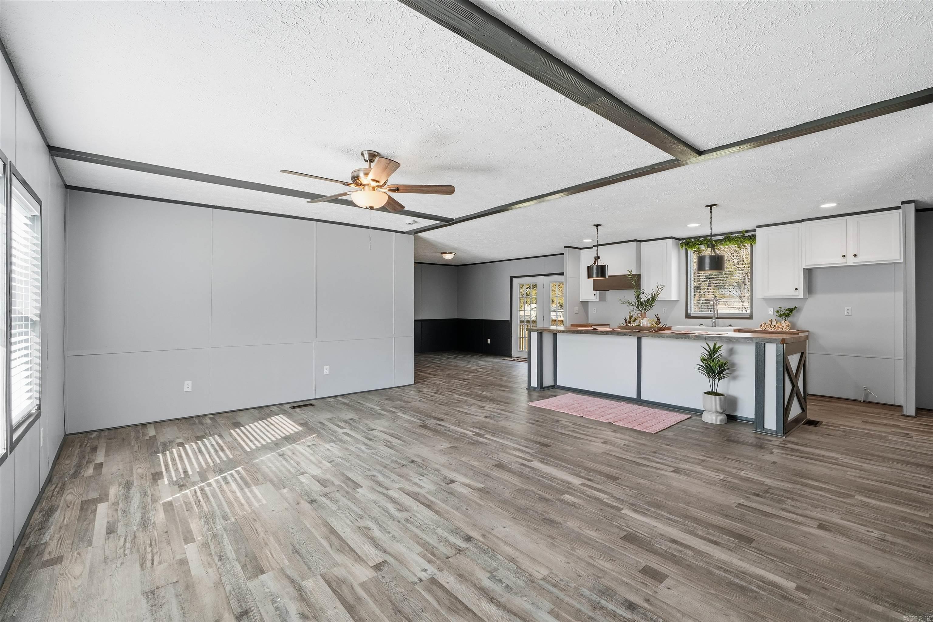 11001 River Trail  Scott, AR