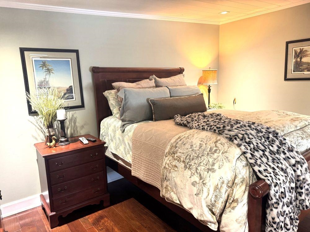 200 E Main  Hardy, AR