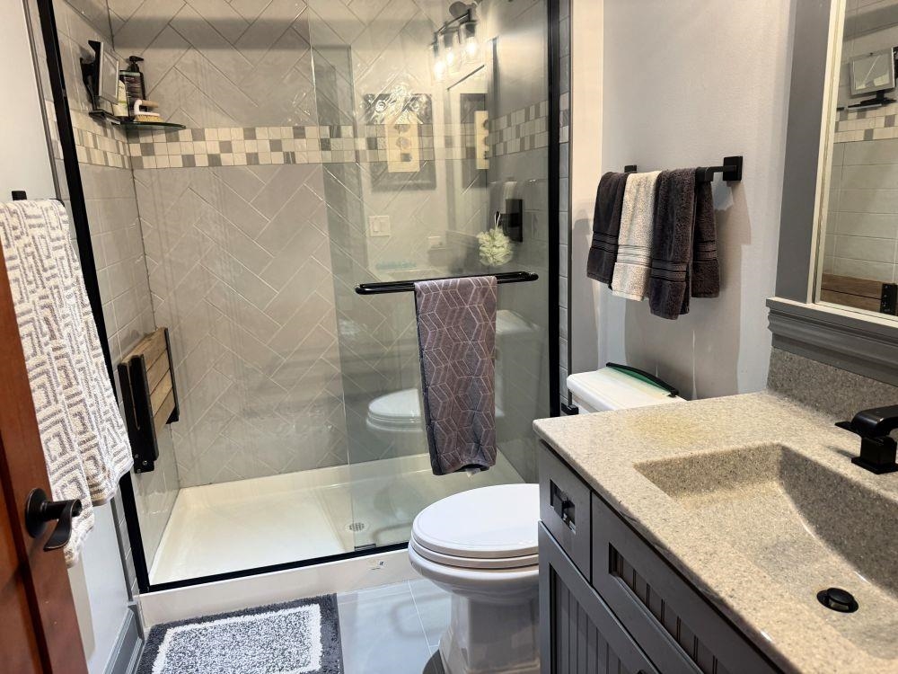 200 E Main  Hardy, AR