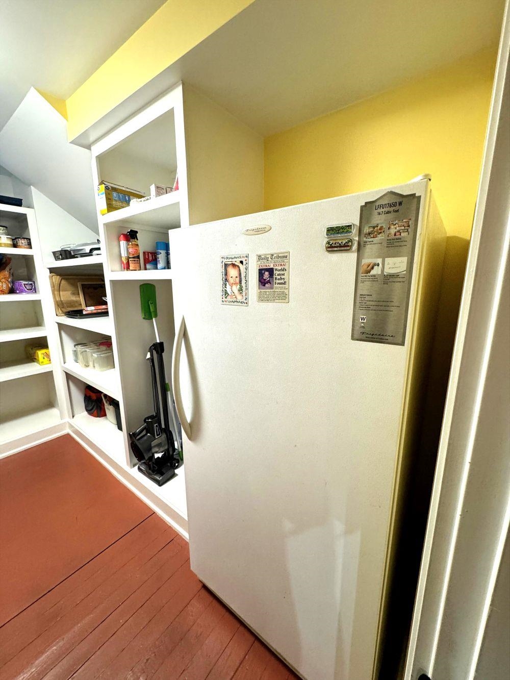 200 E Main  Hardy, AR