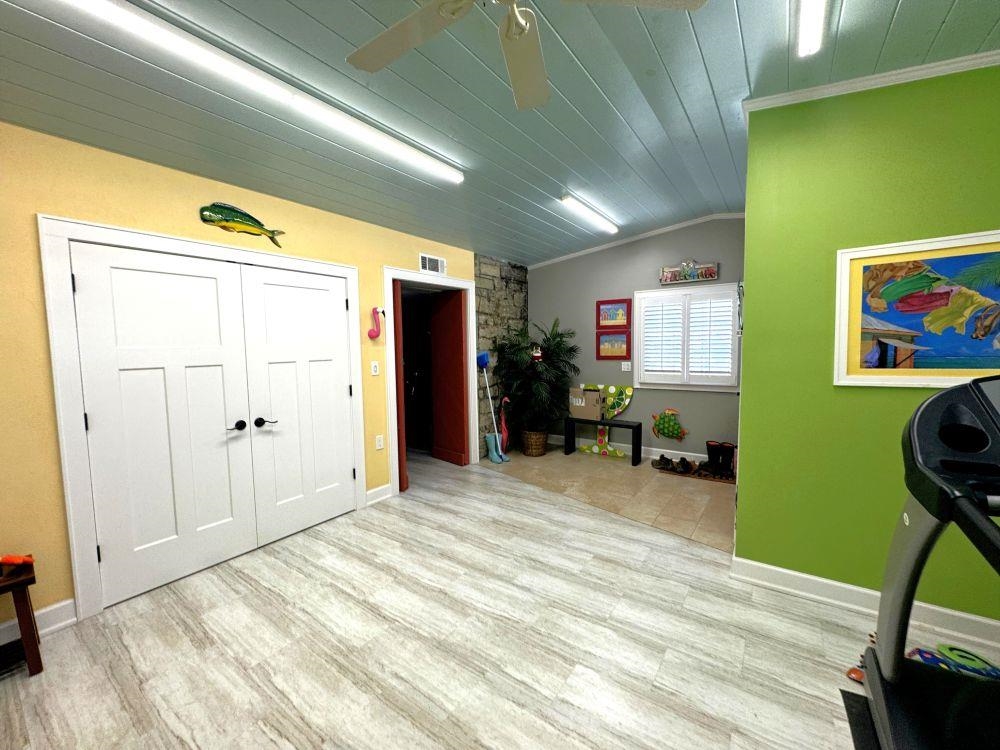 200 E Main  Hardy, AR