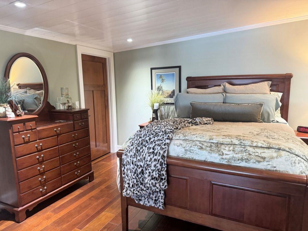 200 E Main  Hardy, AR