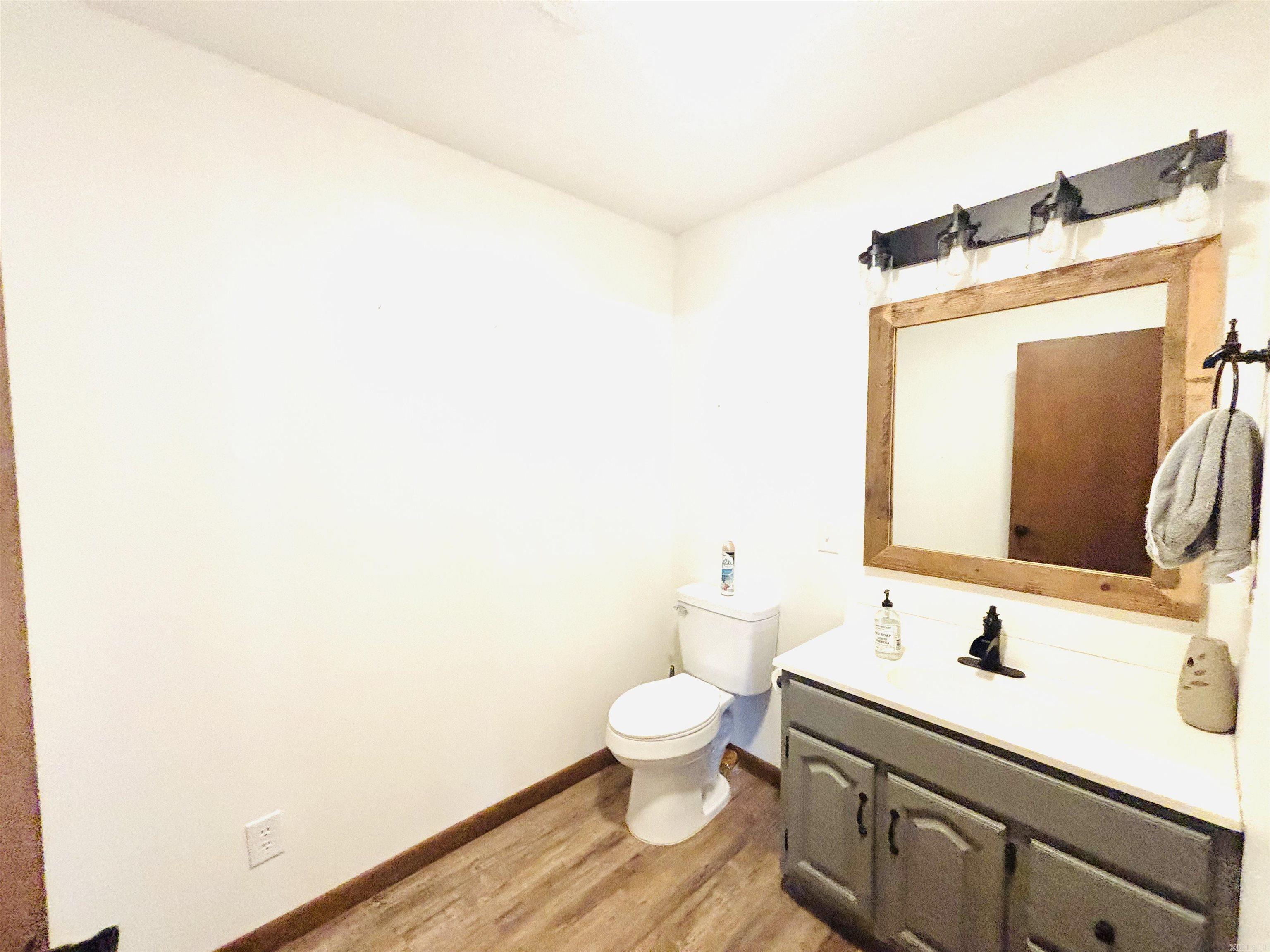 6683 Roasting Ear  Fifty-Six, AR