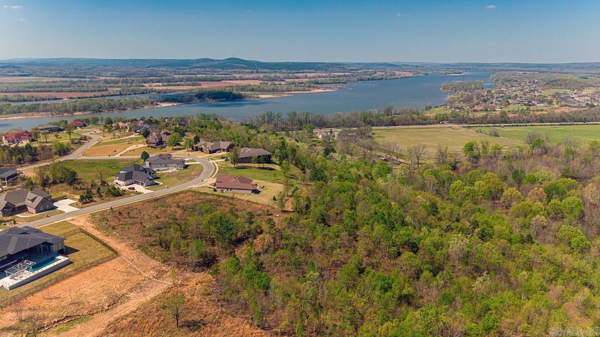 15625 Summit View  Maumelle, AR