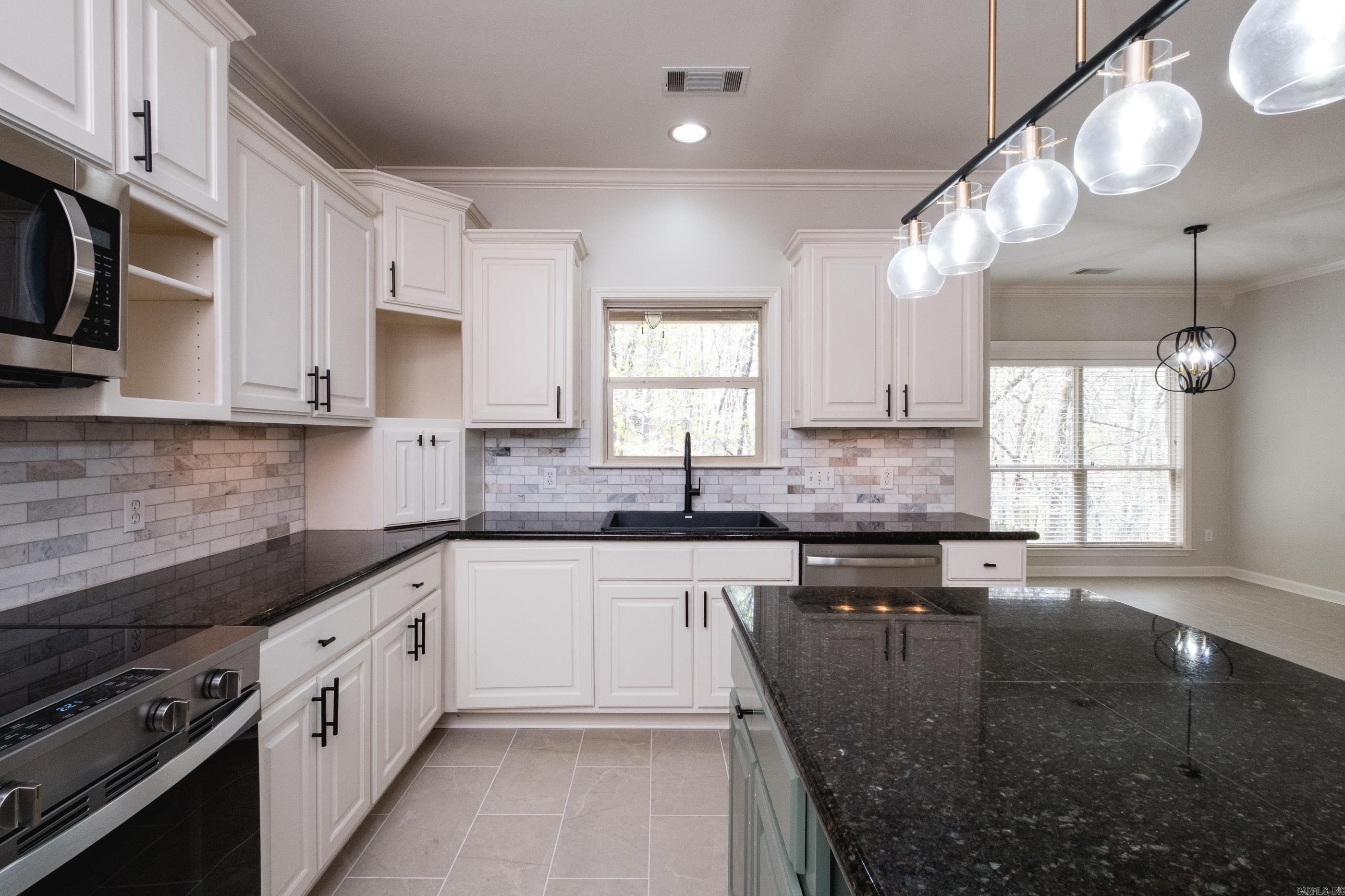 8 Clervaux  Little Rock, AR