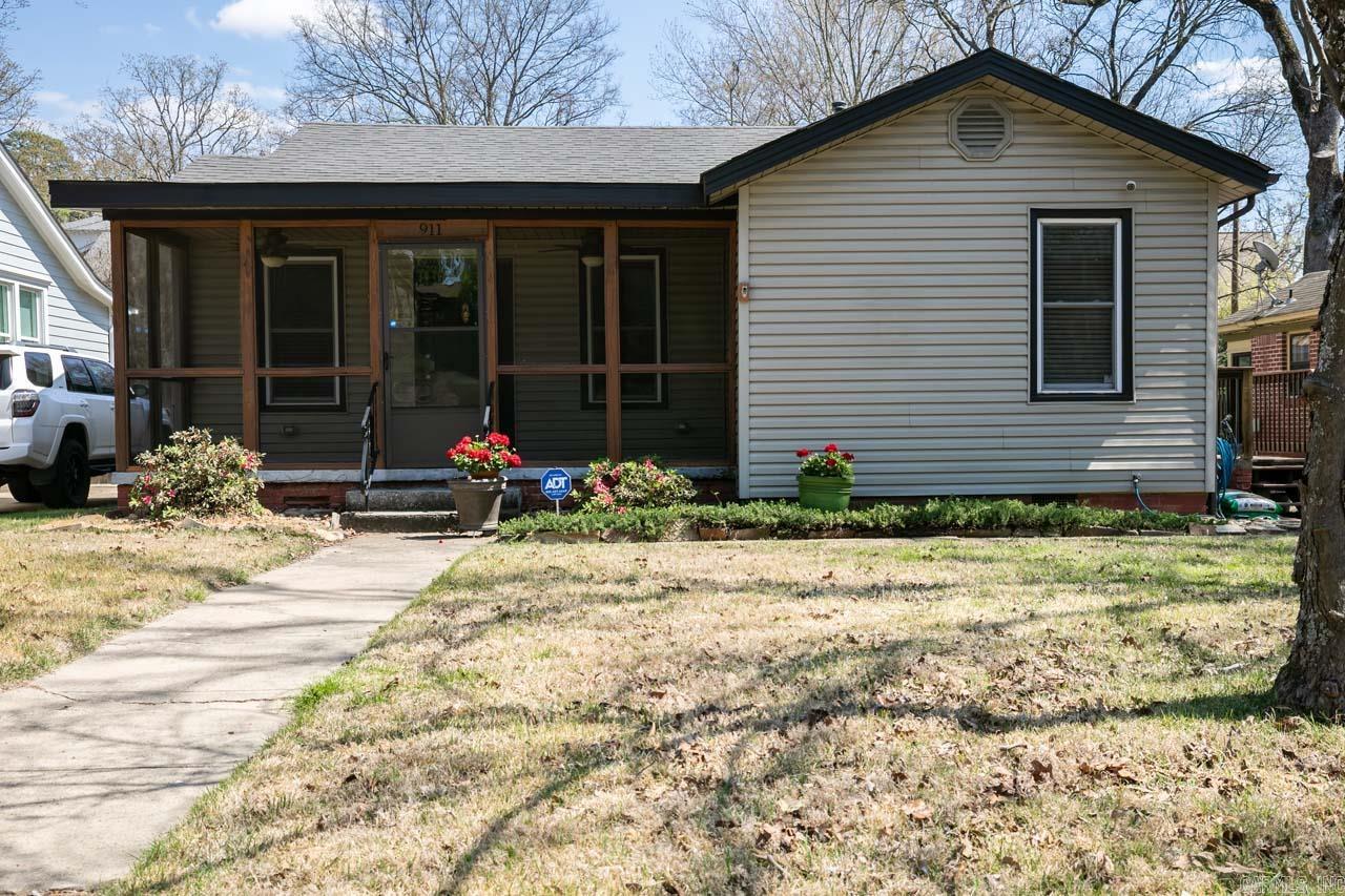 911 N Taylor Street  Little Rock, AR