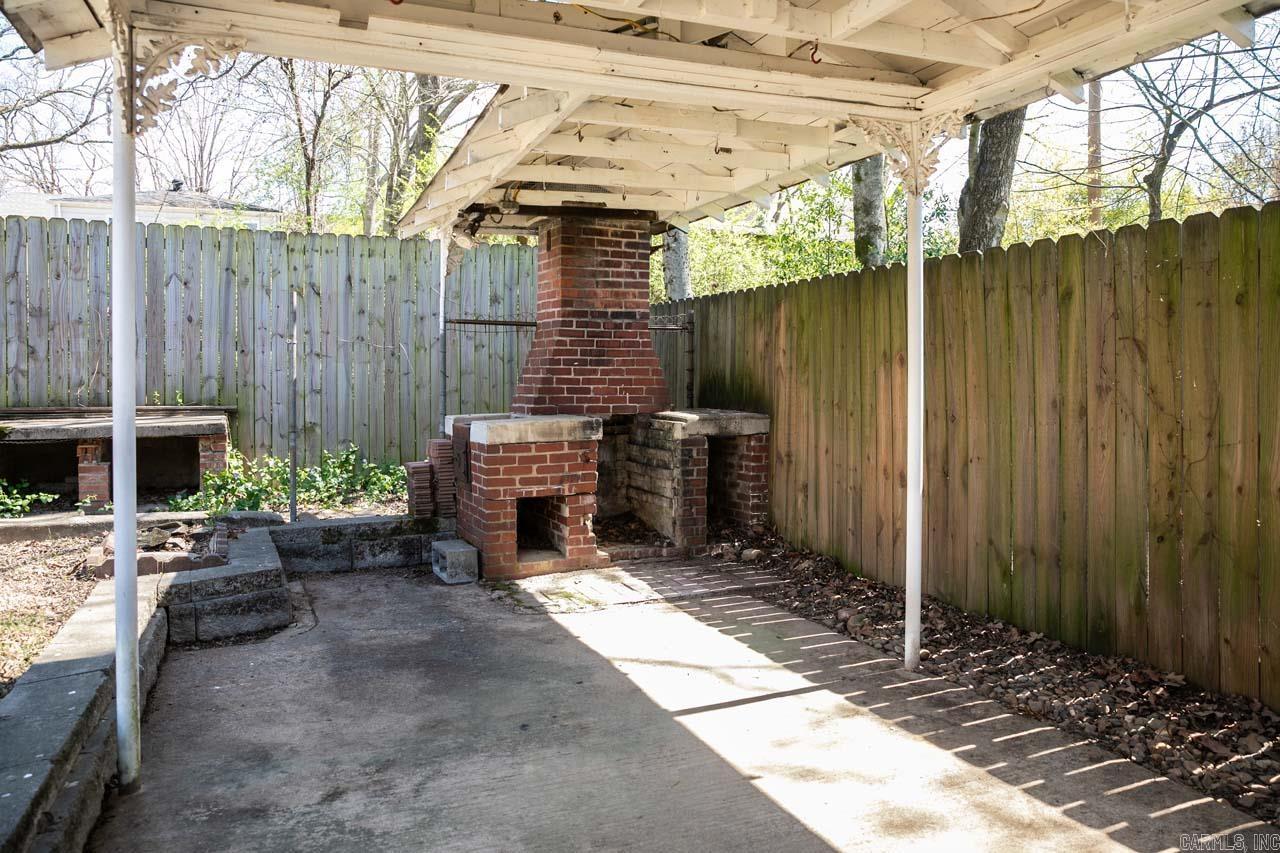 911 N Taylor Street  Little Rock, AR