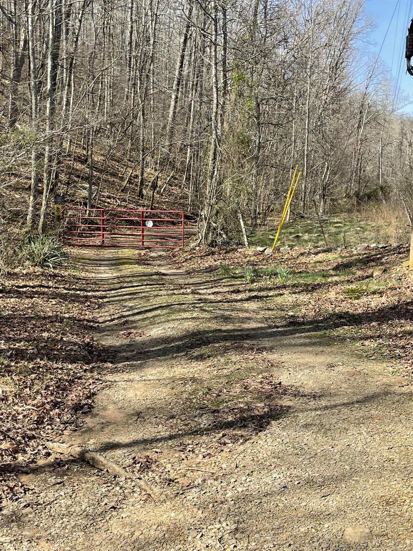 1671 Sylvan  Clinton, AR