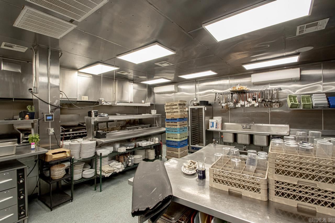 15228 Interstate 30  Benton, AR