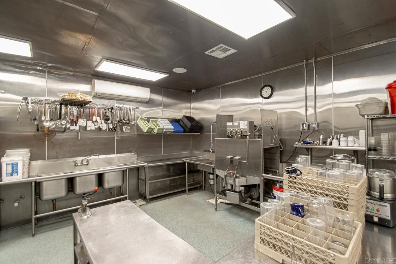 15228 Interstate 30  Benton, AR