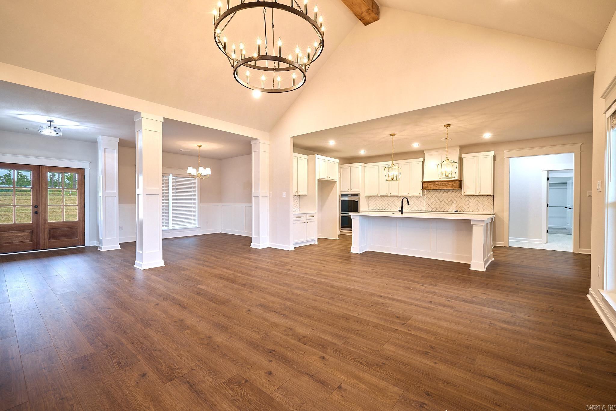 10565 W Miller Sardis Road  Bauxite, AR