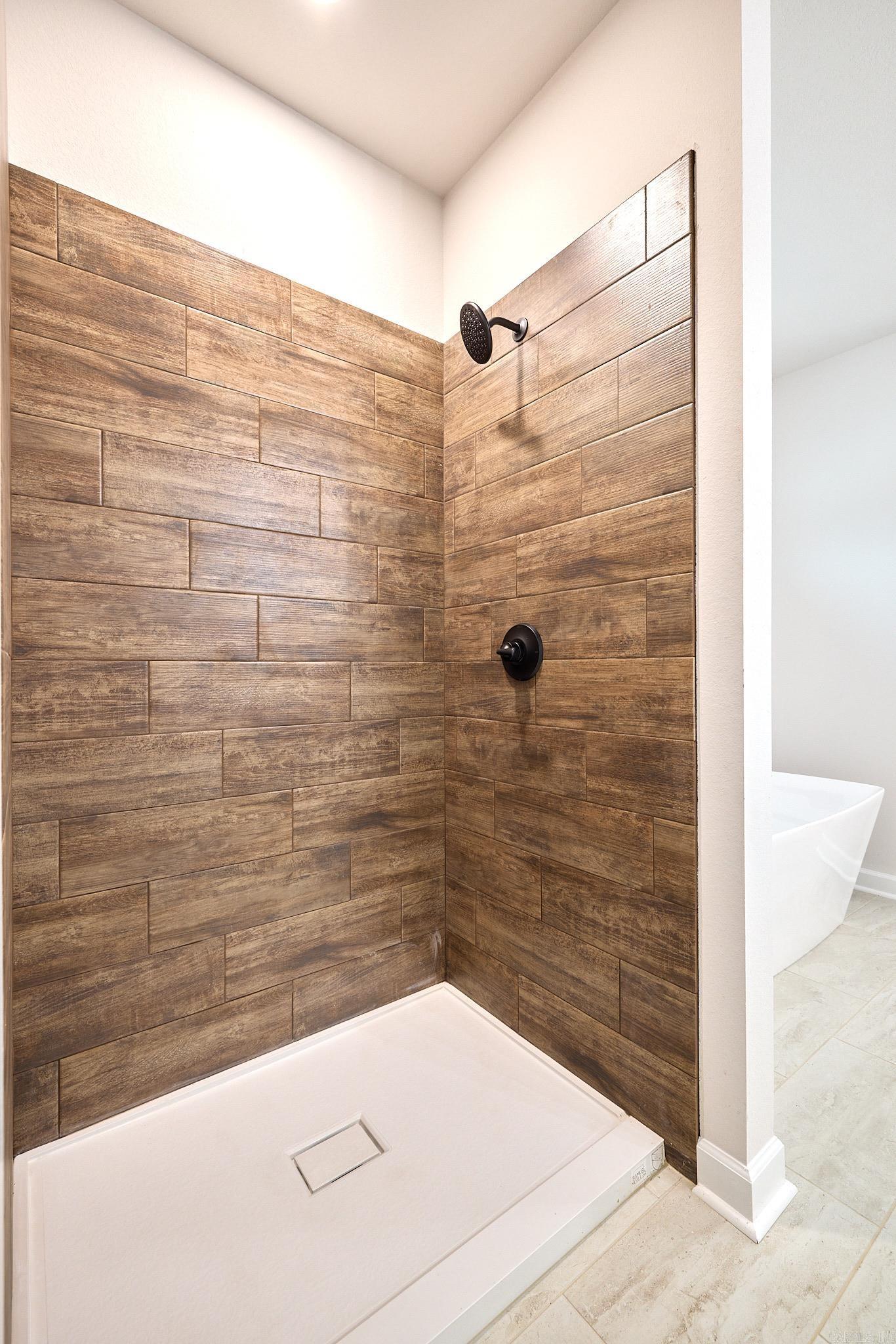 10565 W Miller Sardis Road  Bauxite, AR