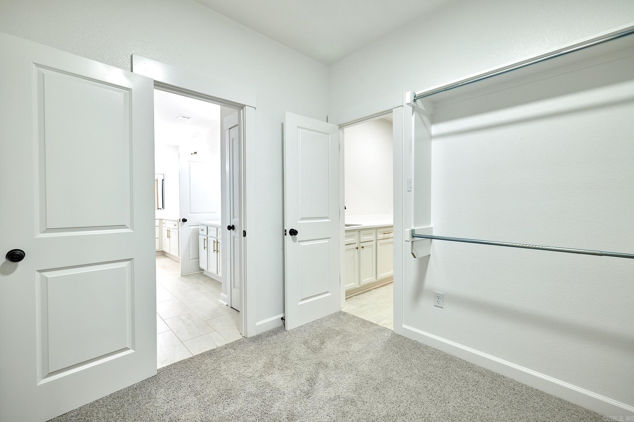 10565 W Miller Sardis Road  Bauxite, AR