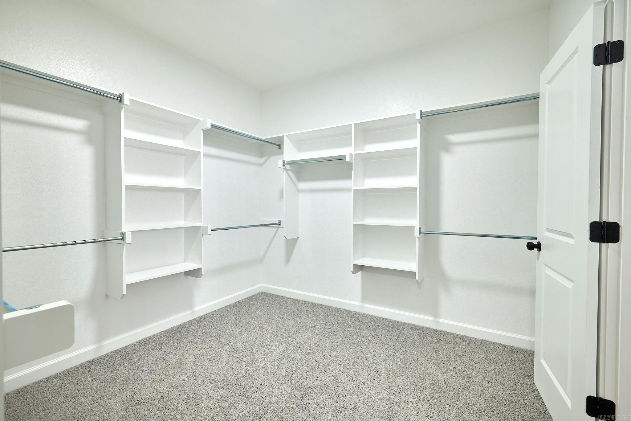 10565 W Miller Sardis Road  Bauxite, AR