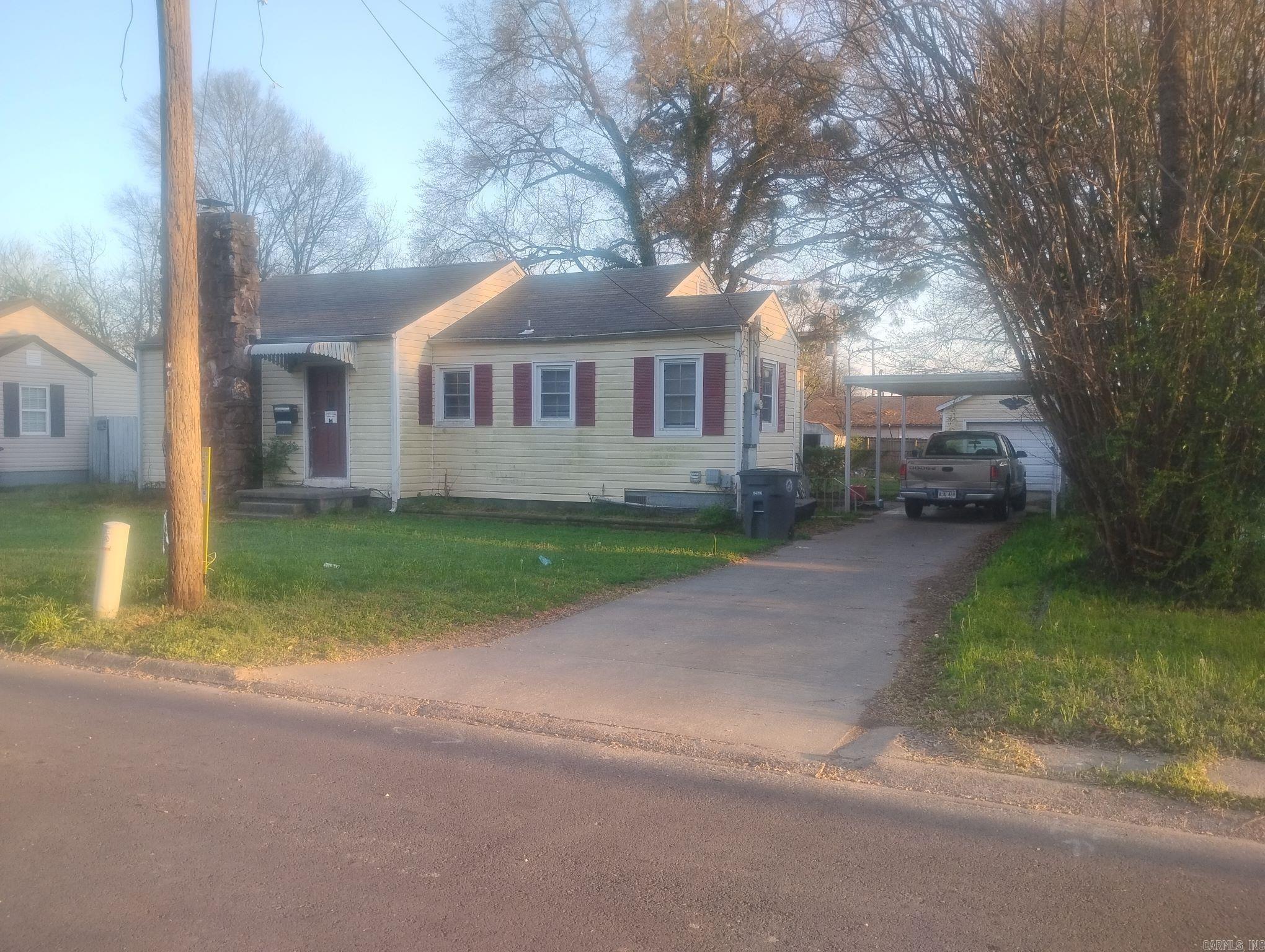 1111 E River Ave  Searcy, AR