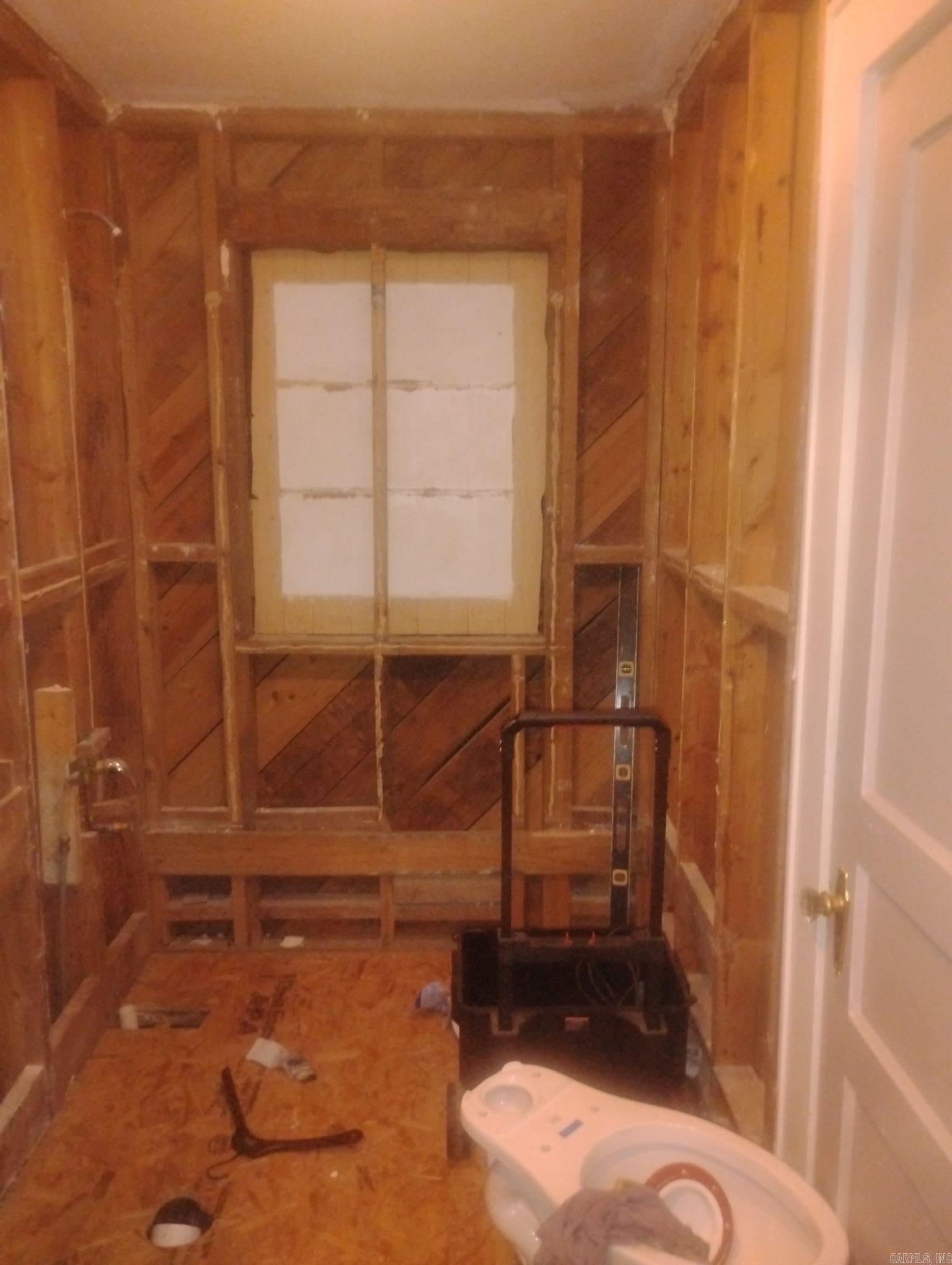 1111 E River Ave  Searcy, AR