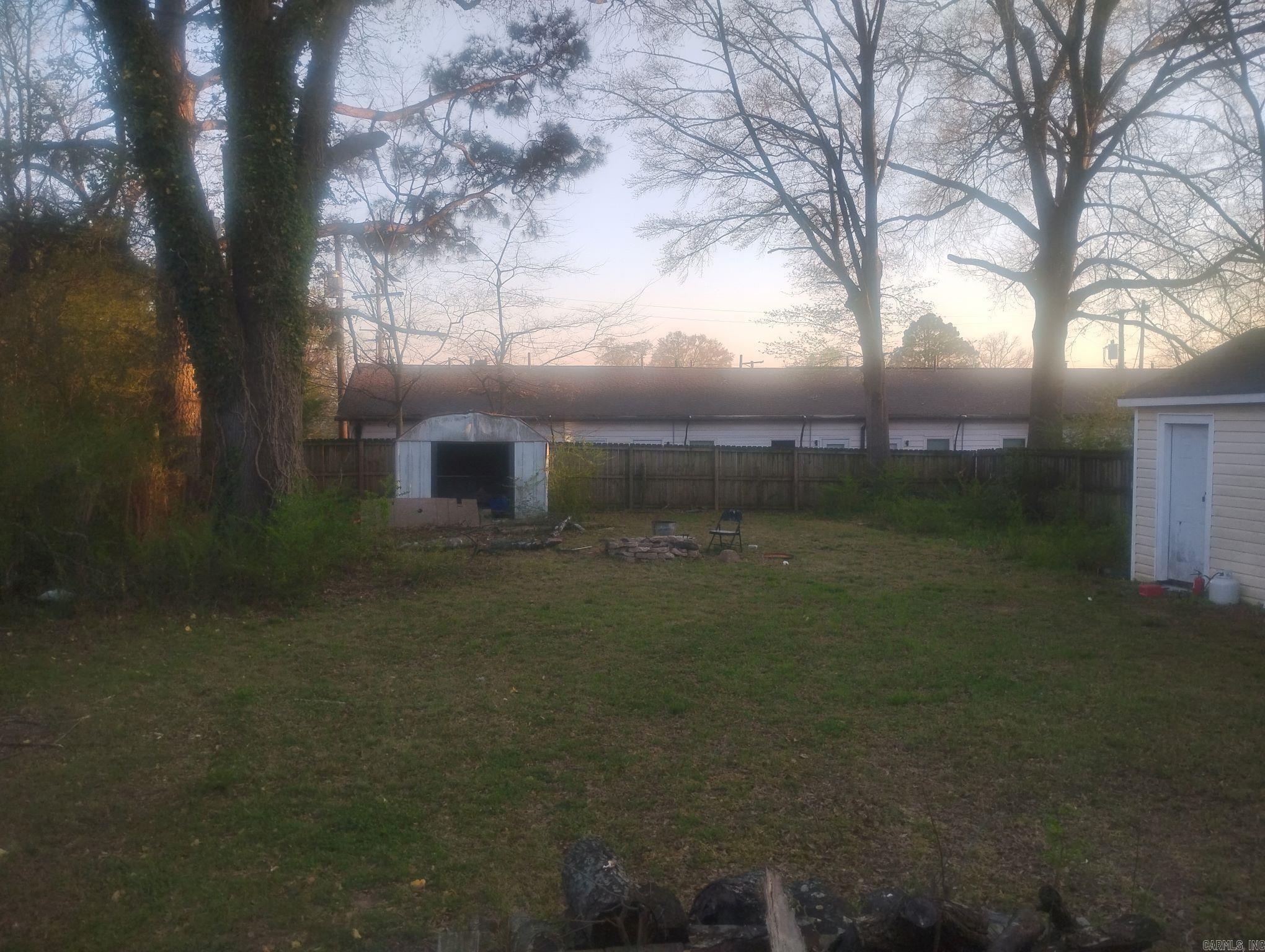 1111 E River Ave  Searcy, AR