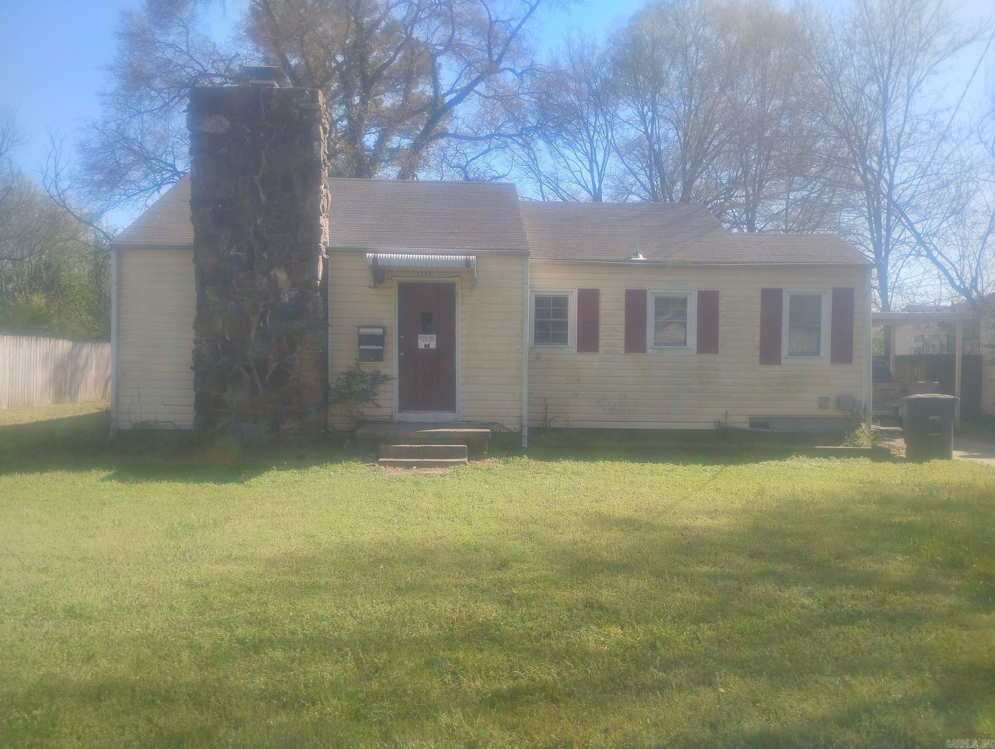 1111 E River Ave  Searcy, AR