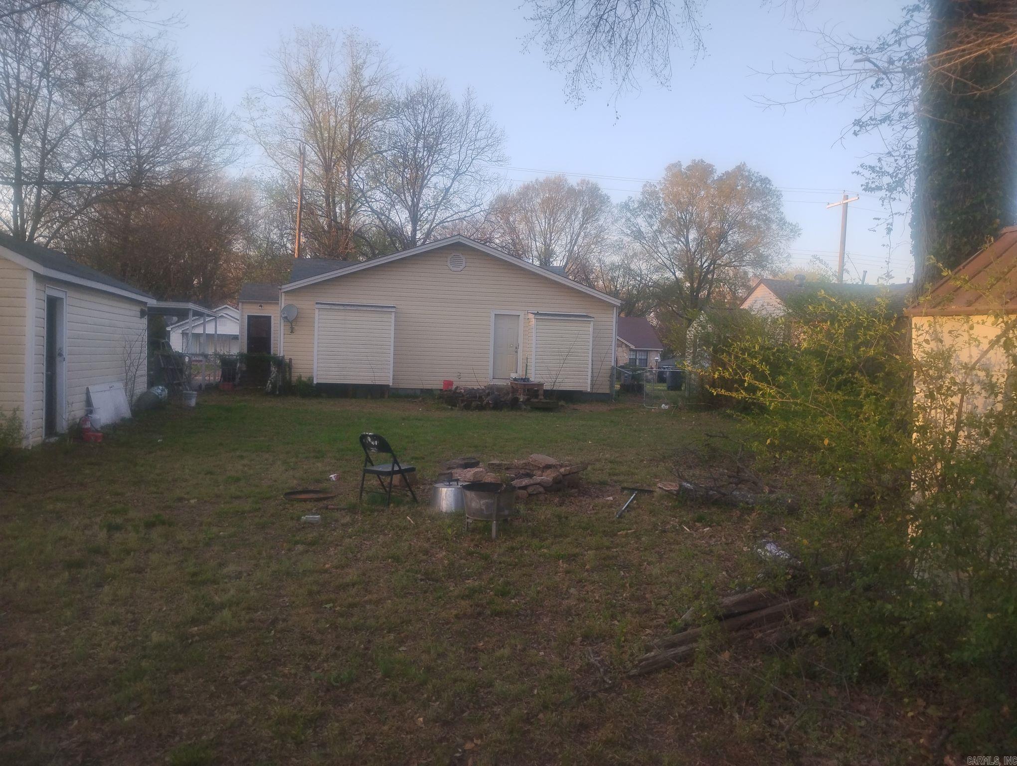 1111 E River Ave  Searcy, AR