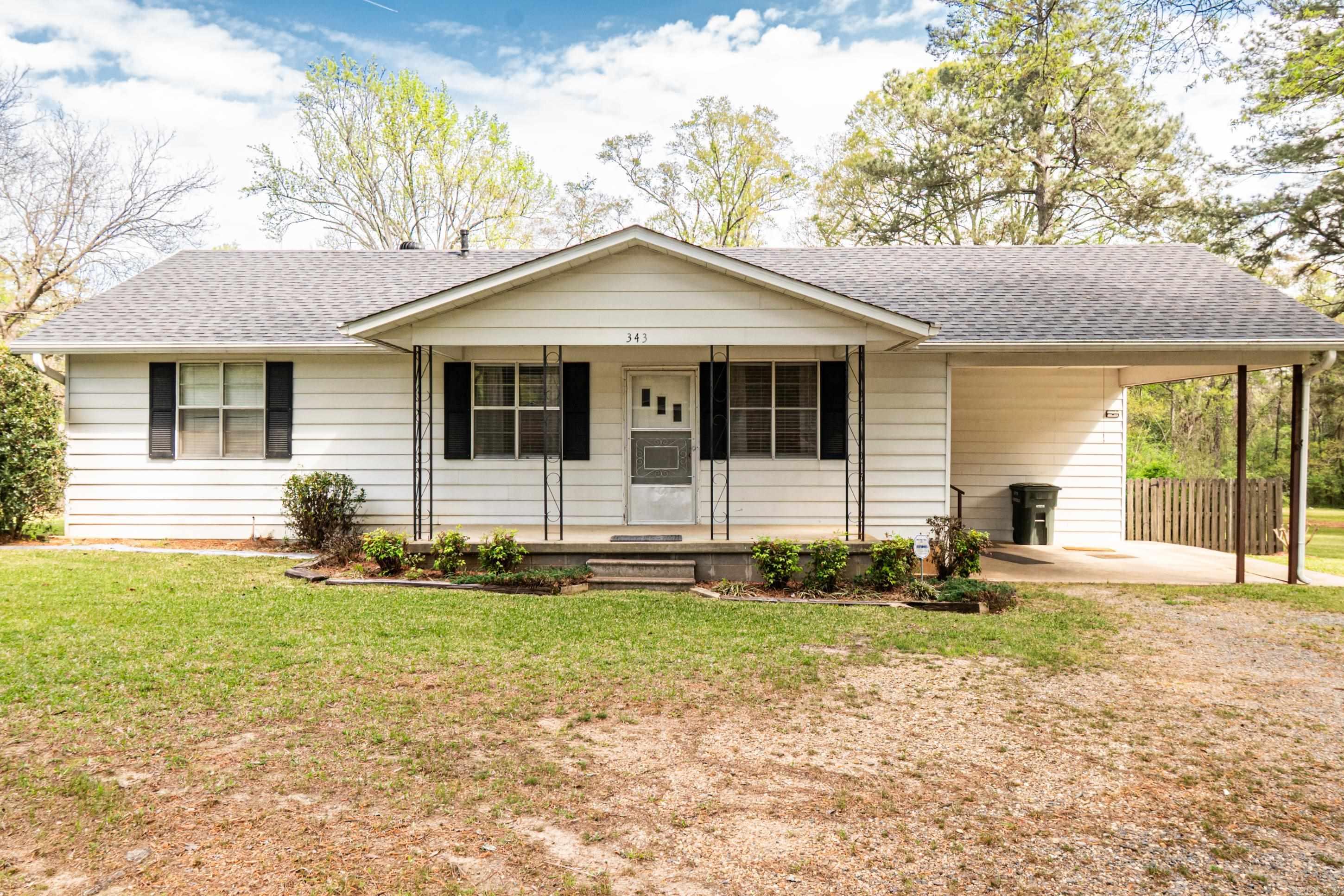 343 E Willis Ave  Monticello, AR