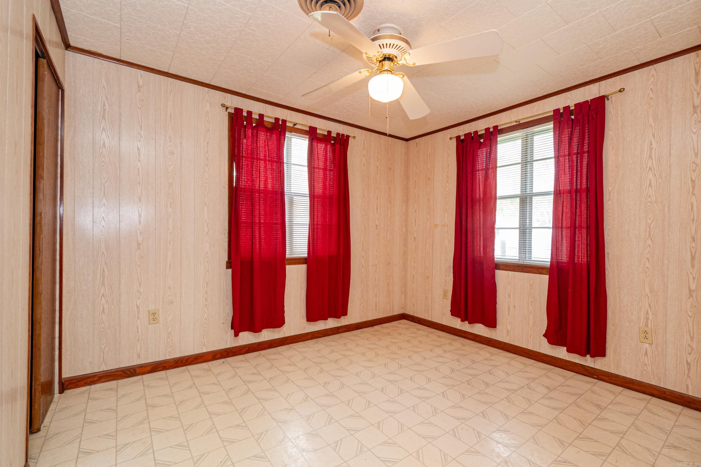 343 E Willis Ave  Monticello, AR