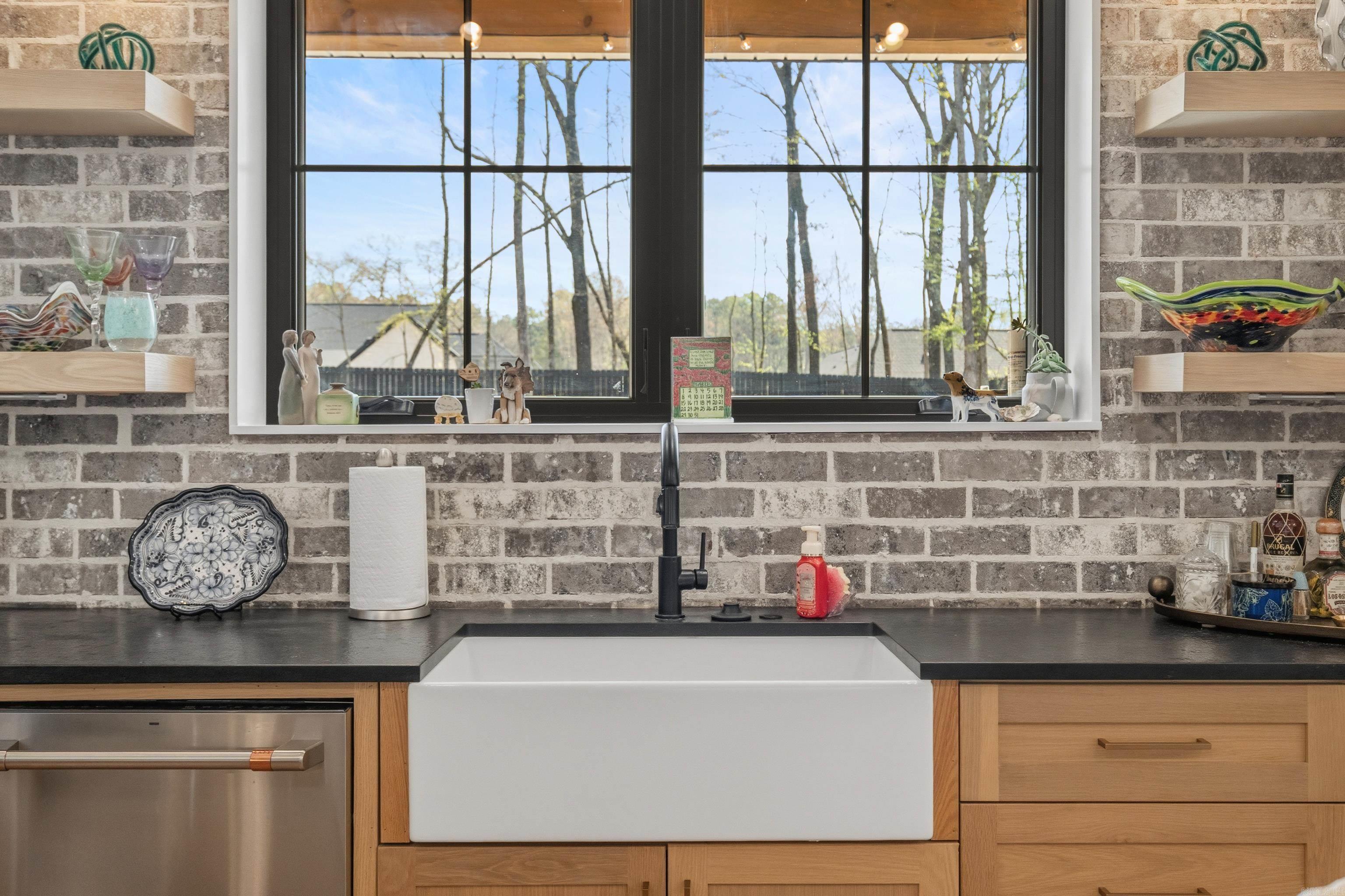 6032 Charley  Benton, AR