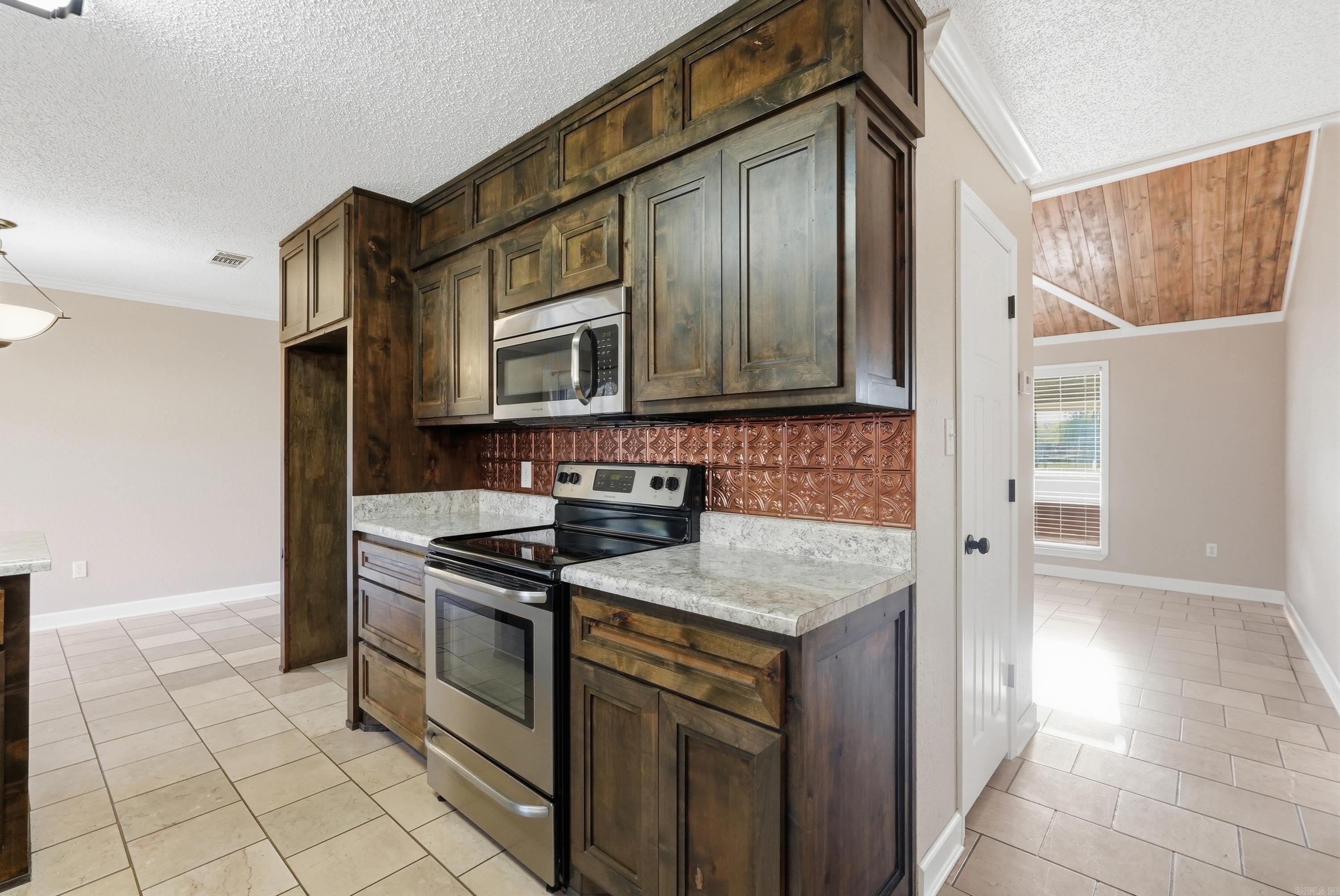 19 Rosanne Dr Conway, AR 72034