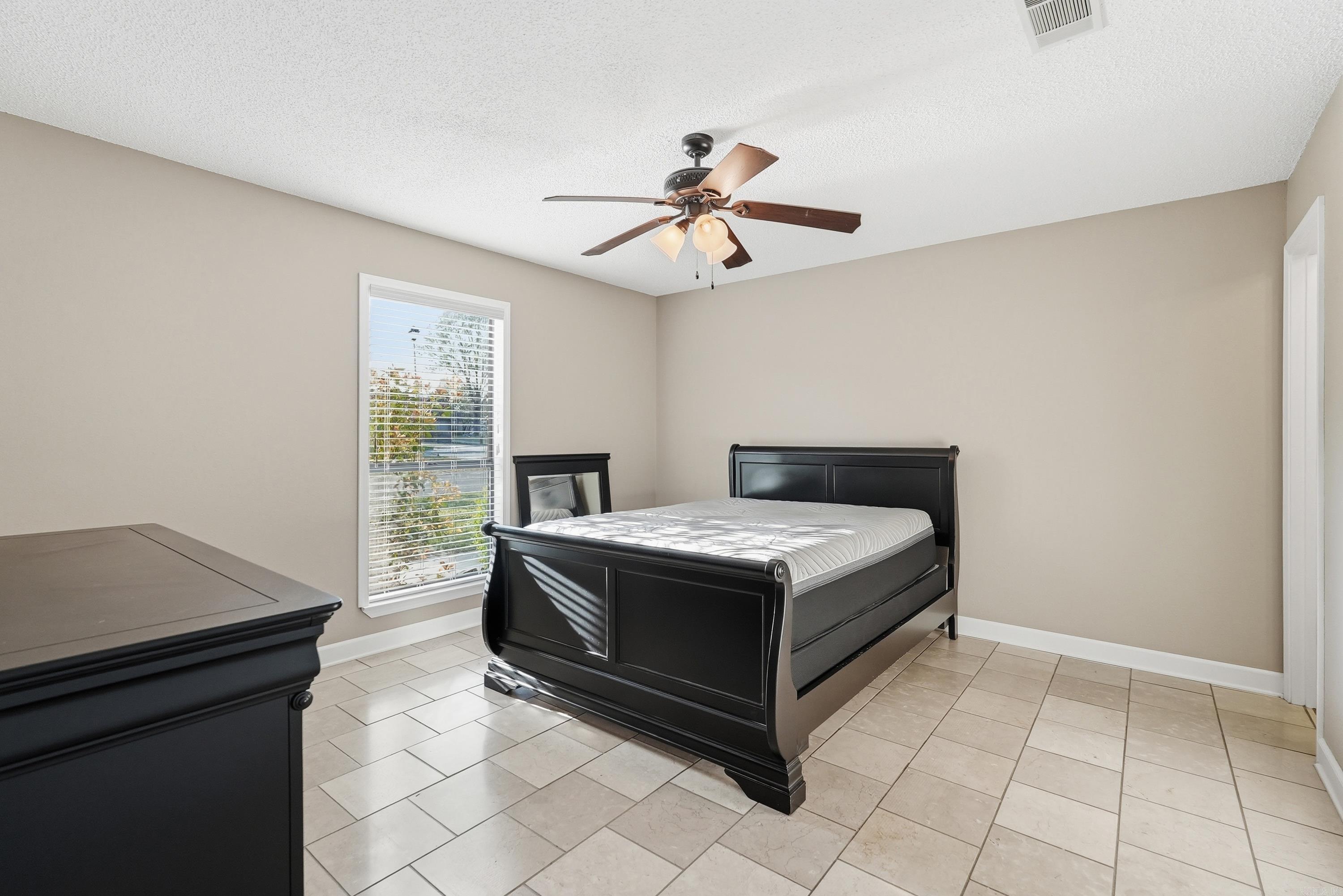 19 Rosanne Dr Conway, AR 72034