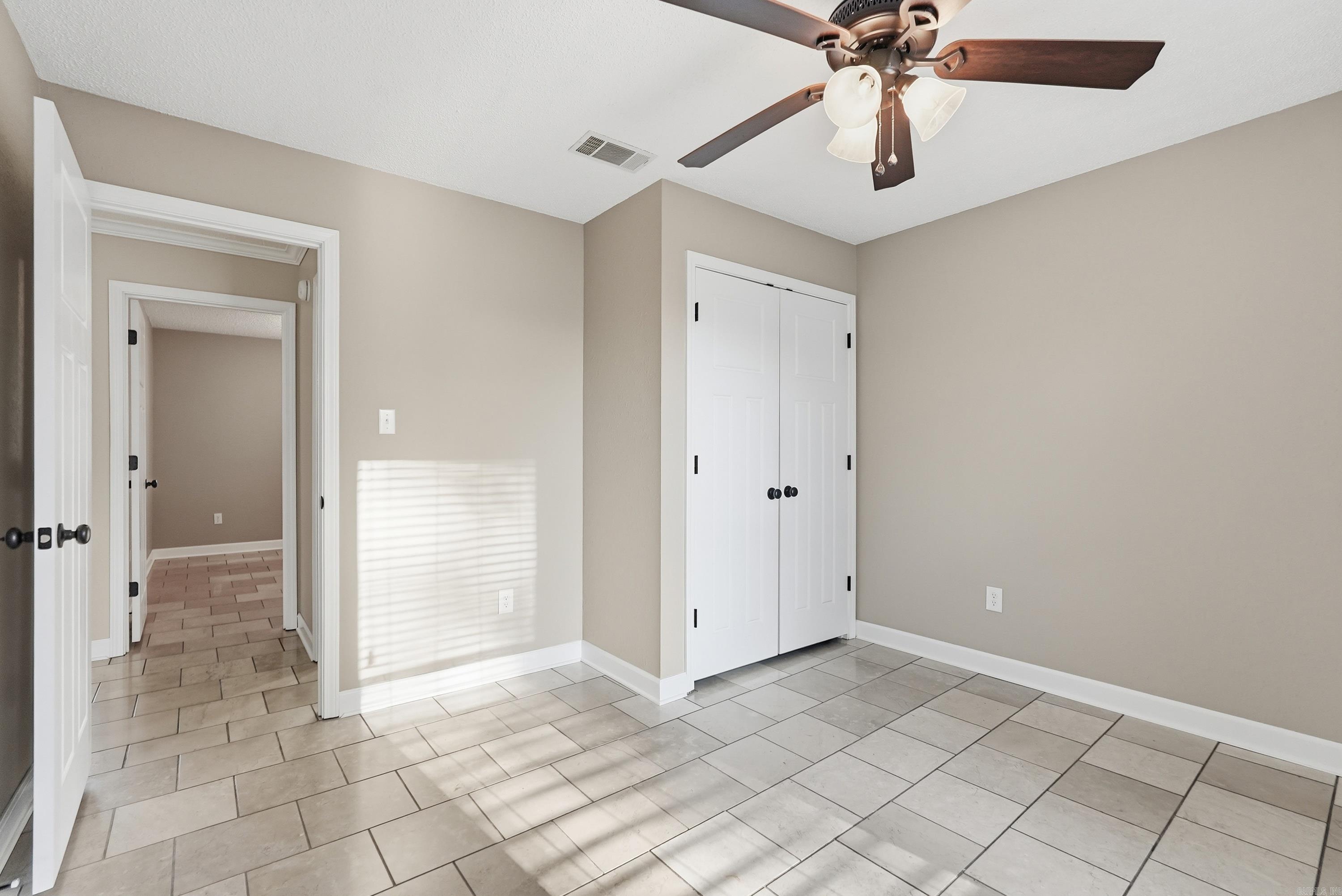 19 Rosanne Dr Conway, AR 72034