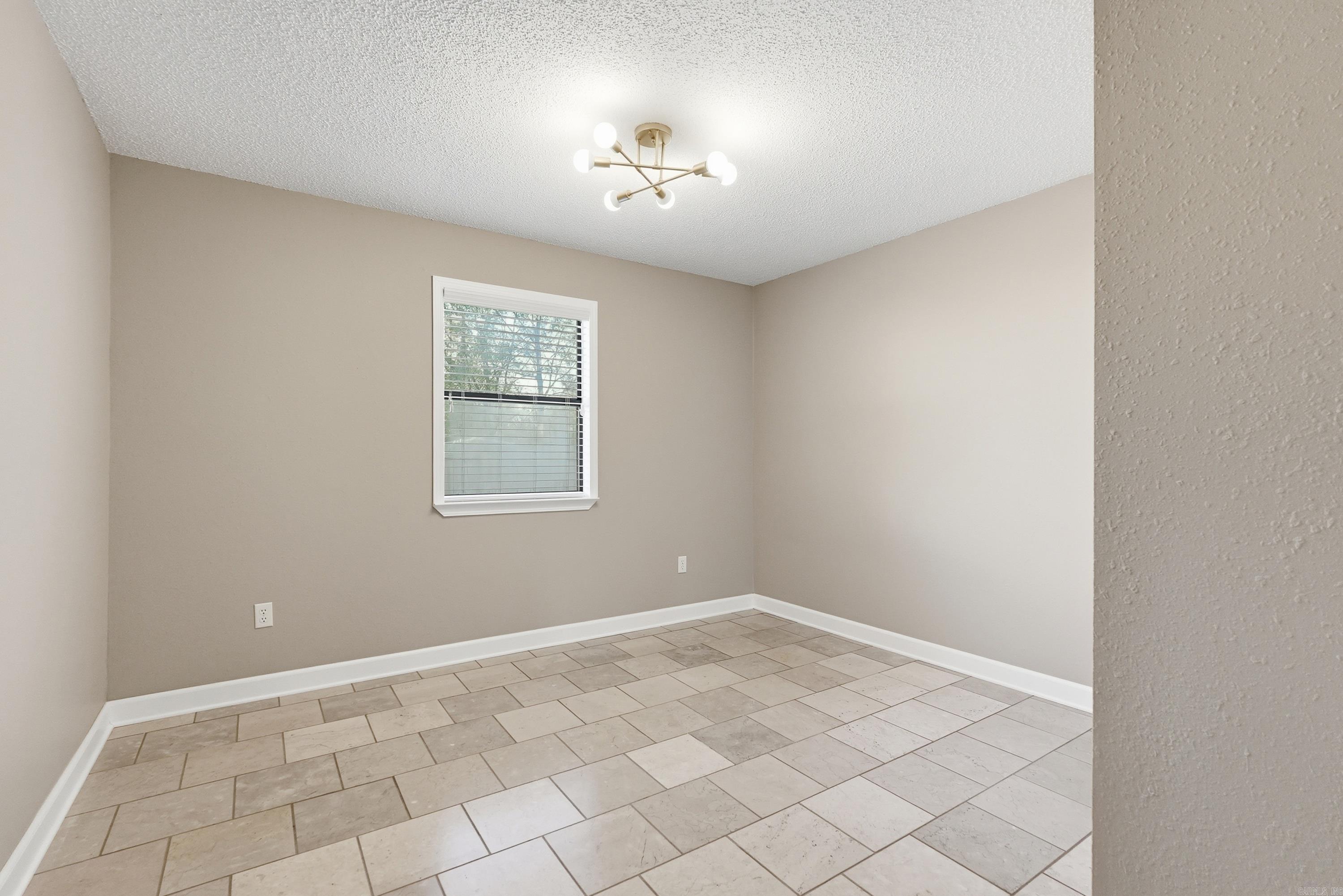 19 Rosanne Dr Conway, AR 72034