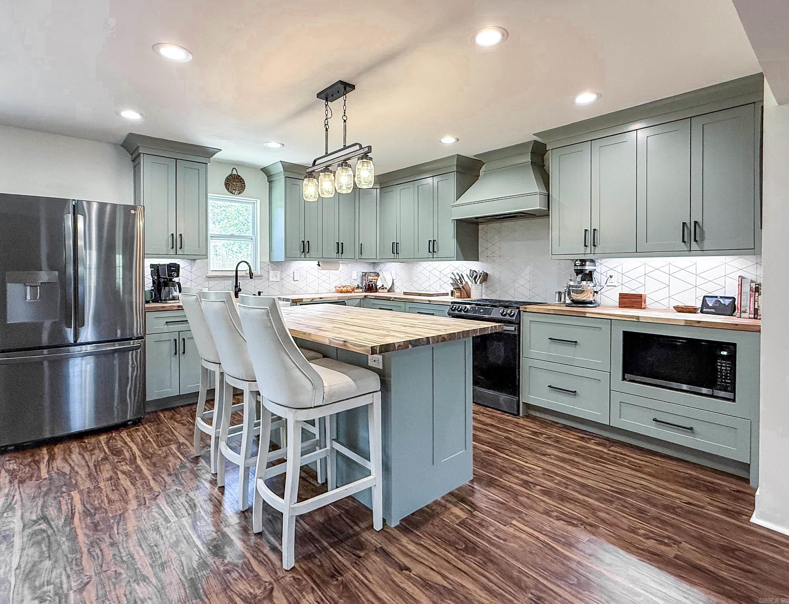 7991 Carrie  Benton, AR