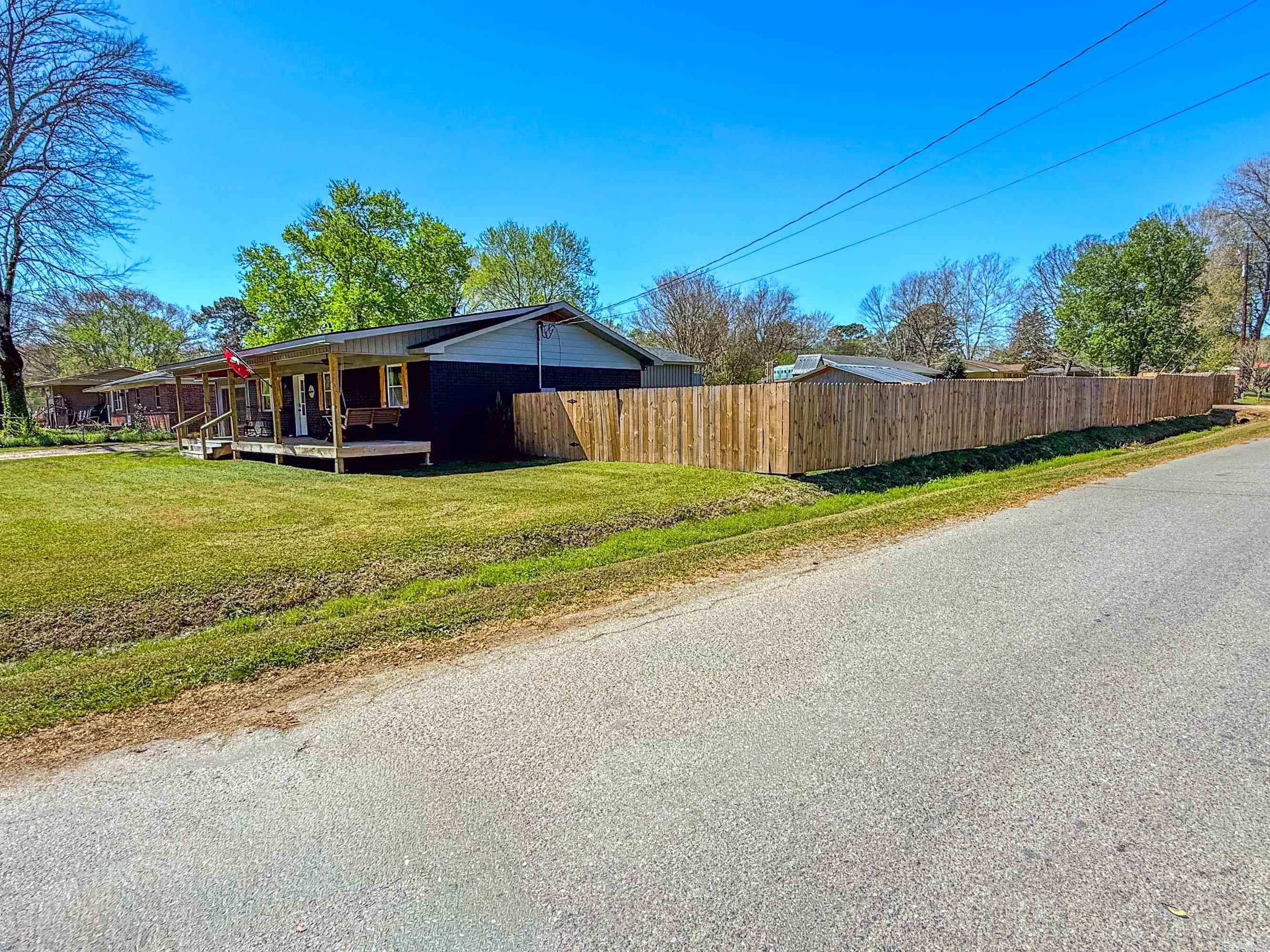 7991 Carrie  Benton, AR