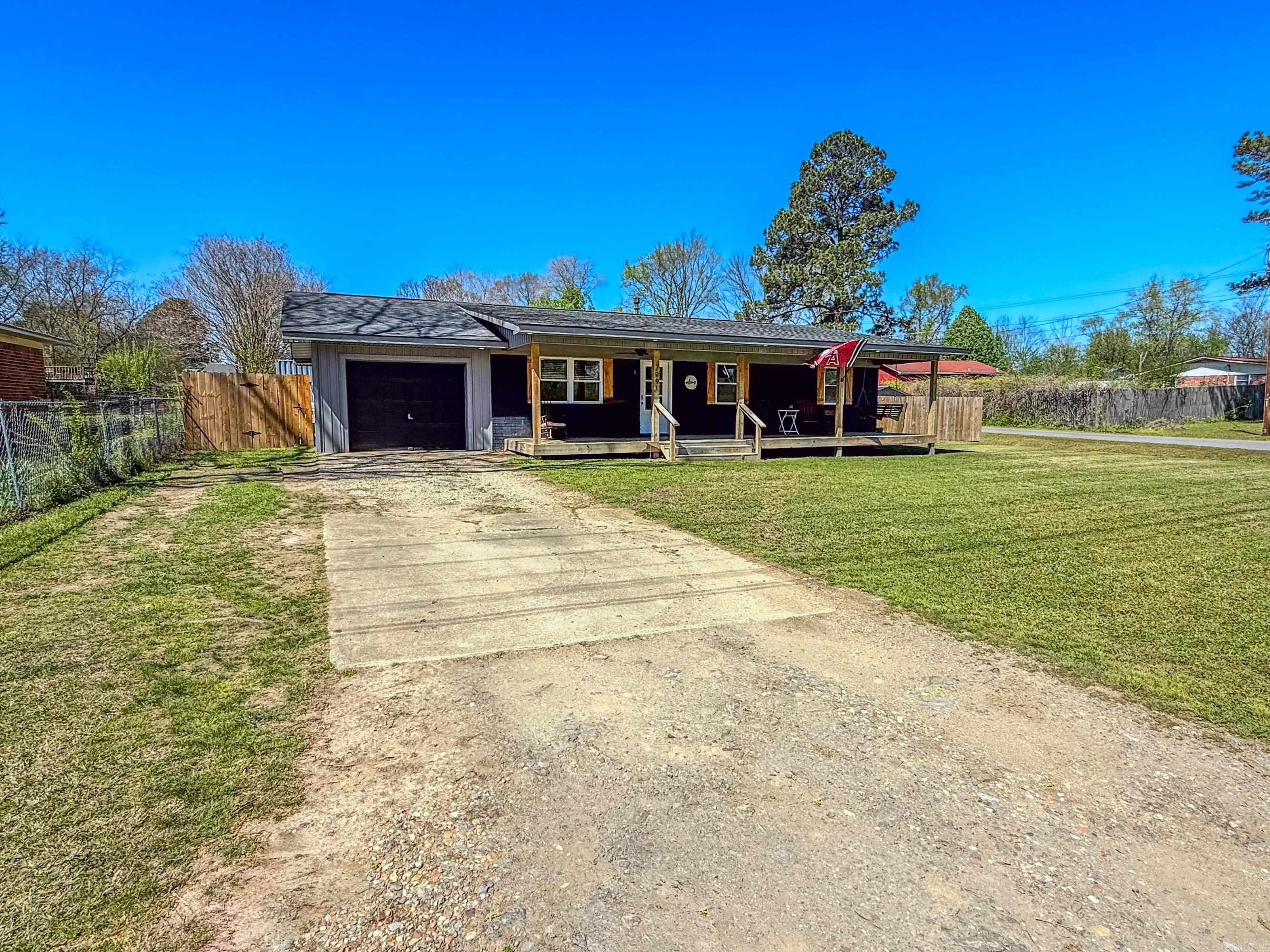 7991 Carrie  Benton, AR