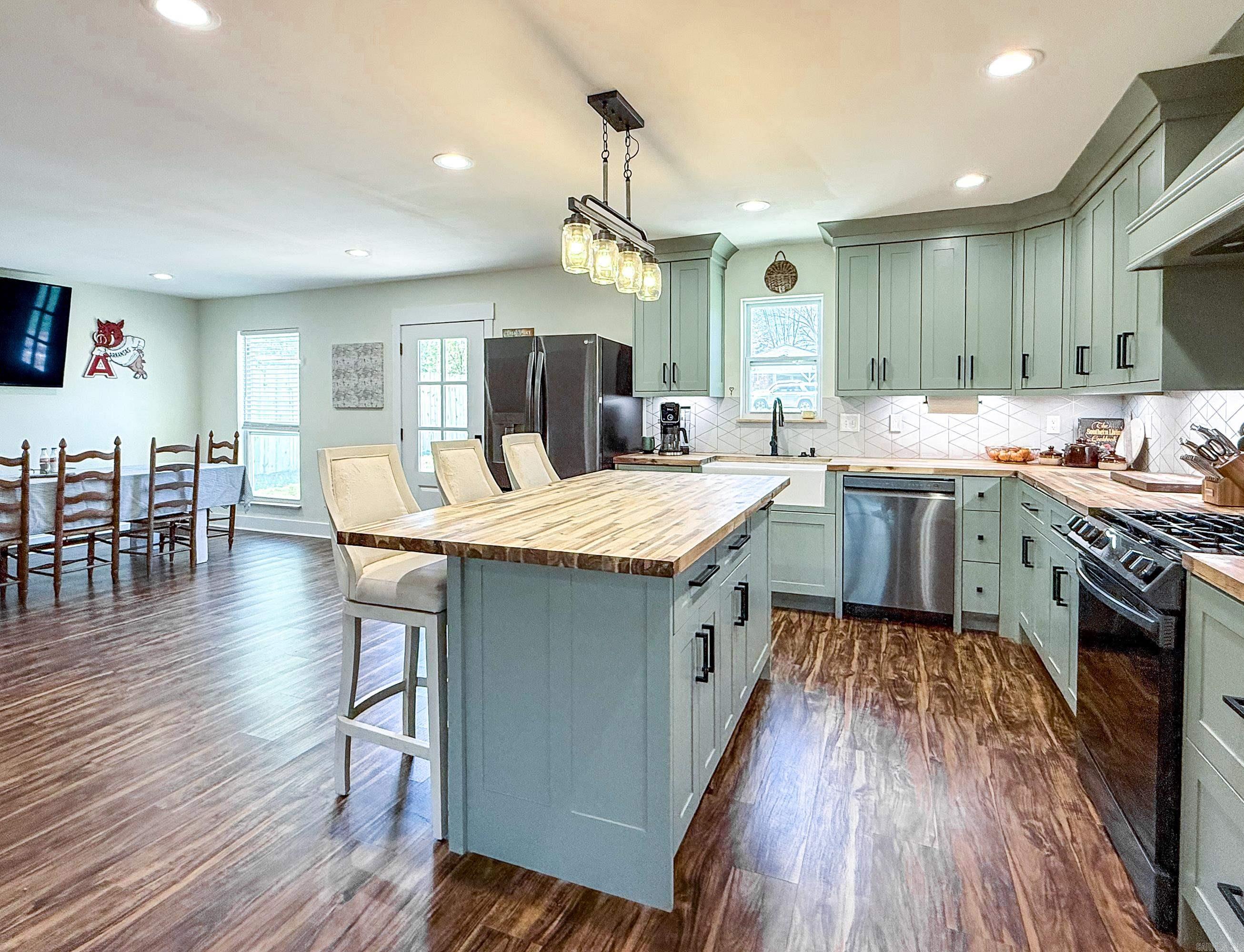 7991 Carrie  Benton, AR