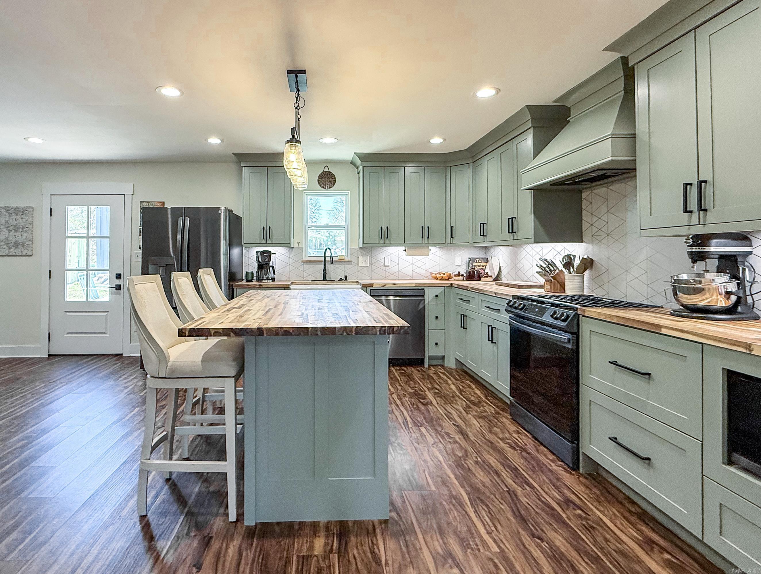 7991 Carrie  Benton, AR